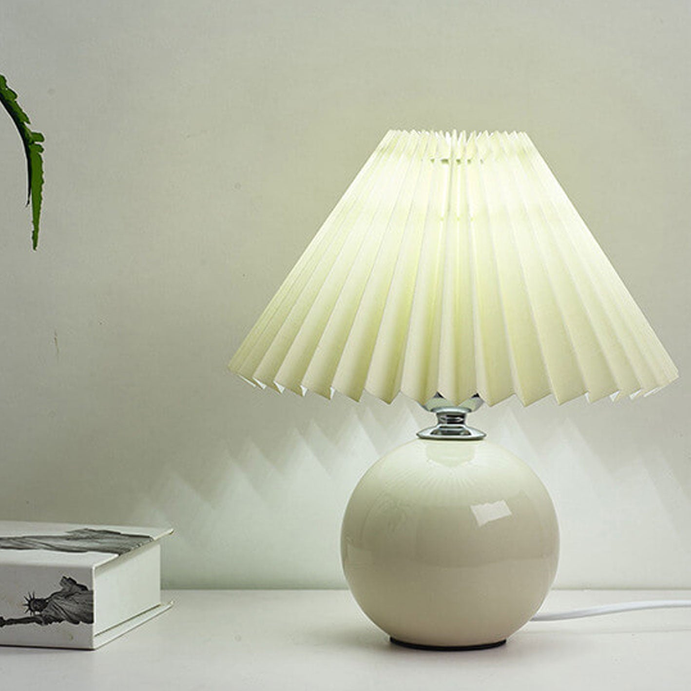 Lampada da tavolo vintage Pelenora
