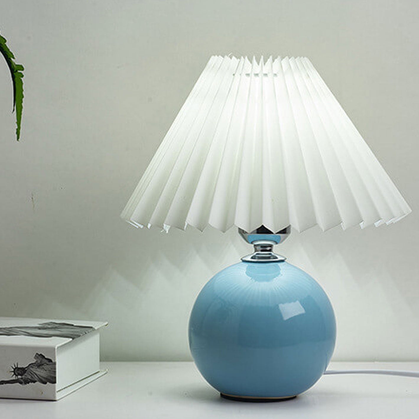 Lampada da tavolo vintage Pelenora