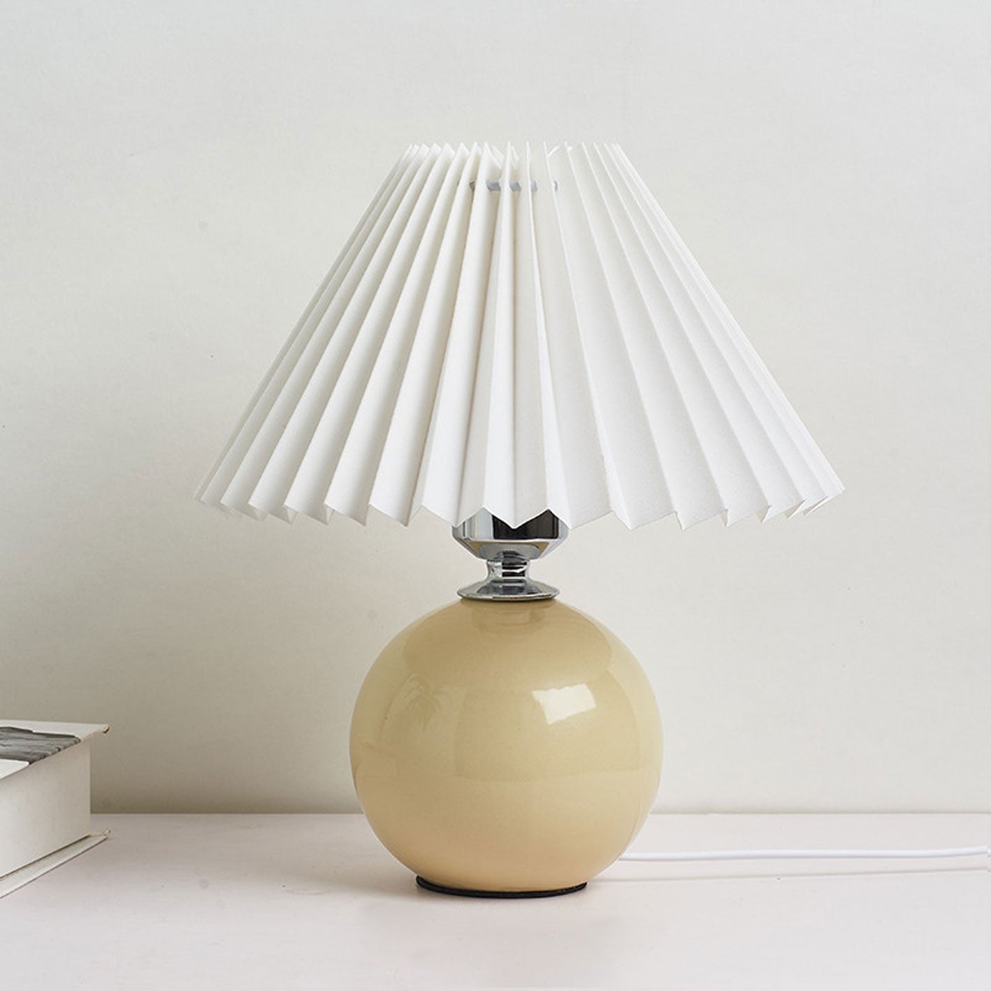 Lampada da tavolo vintage Pelenora