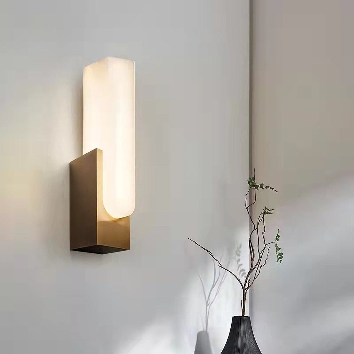Agatha Alabaster Wall Lamp – detail 7