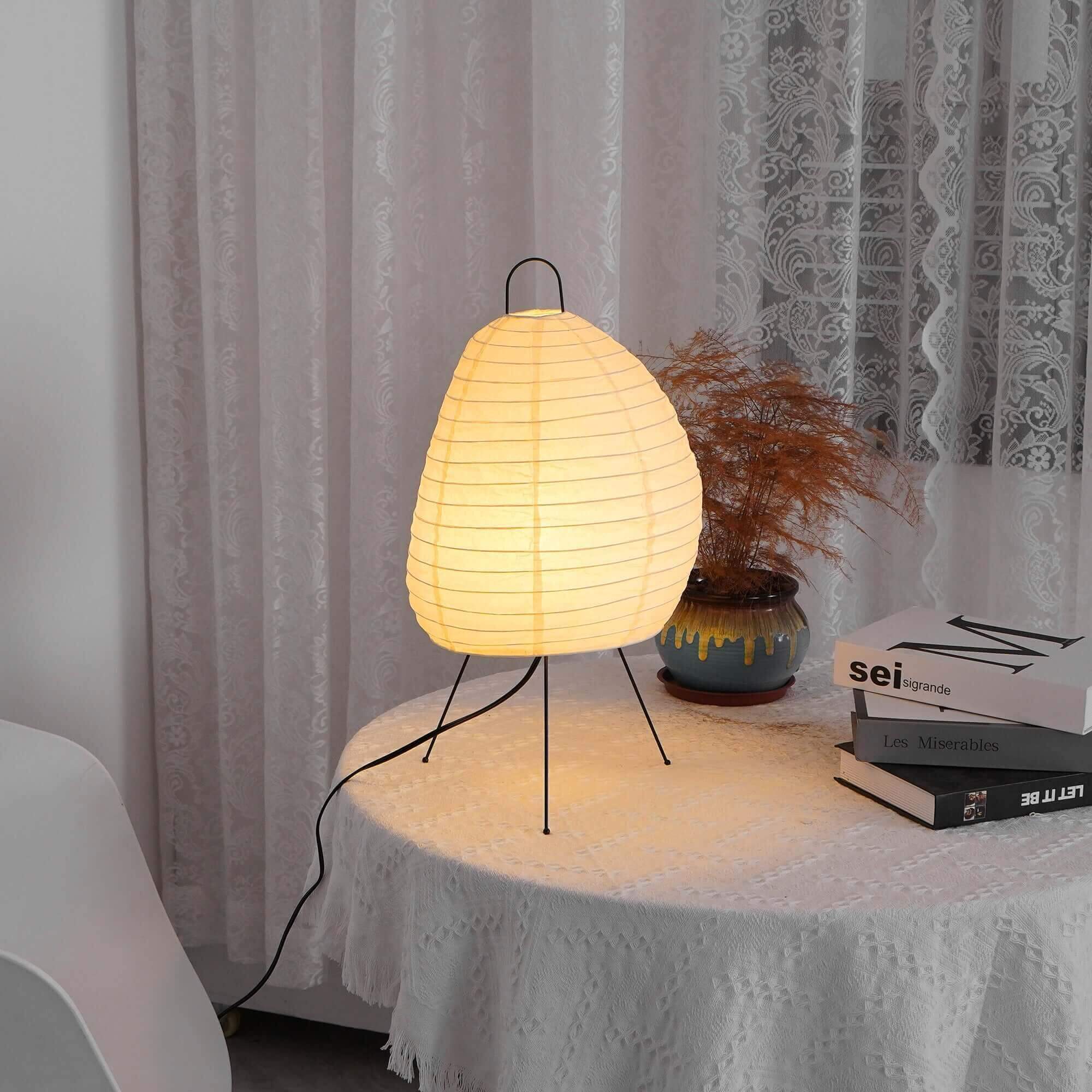 Lampada da tavolo Laenoelio
