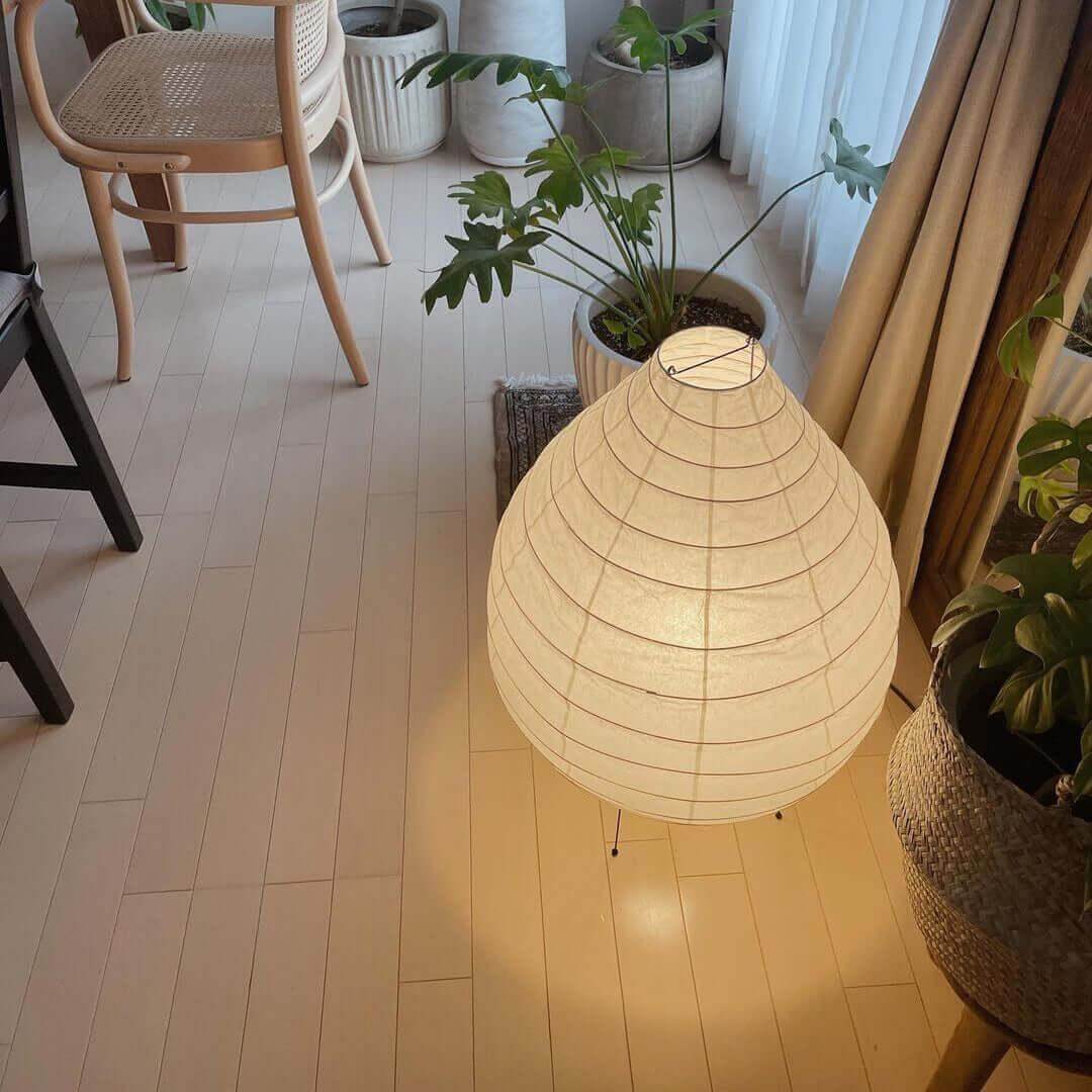 Lampada da tavolo Neriva