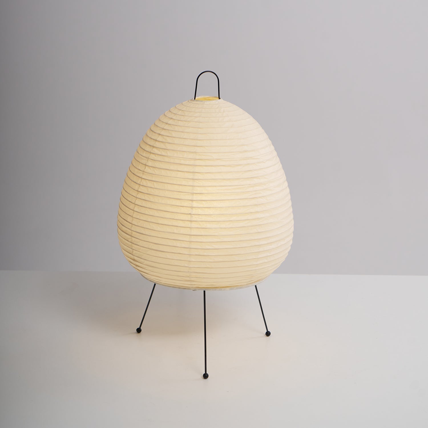 Lampada da tavolo Tanale