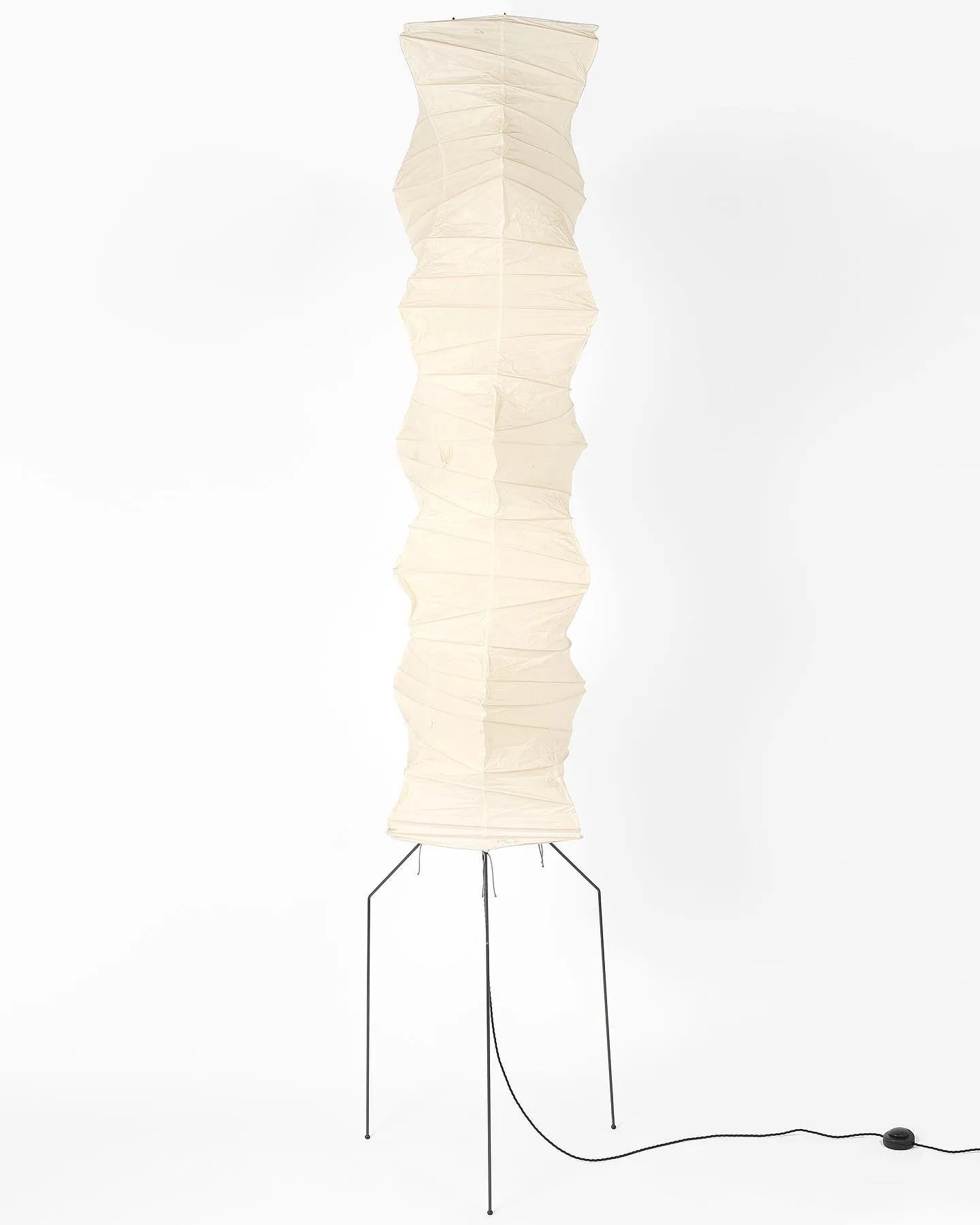 Lampada da terra Valilome