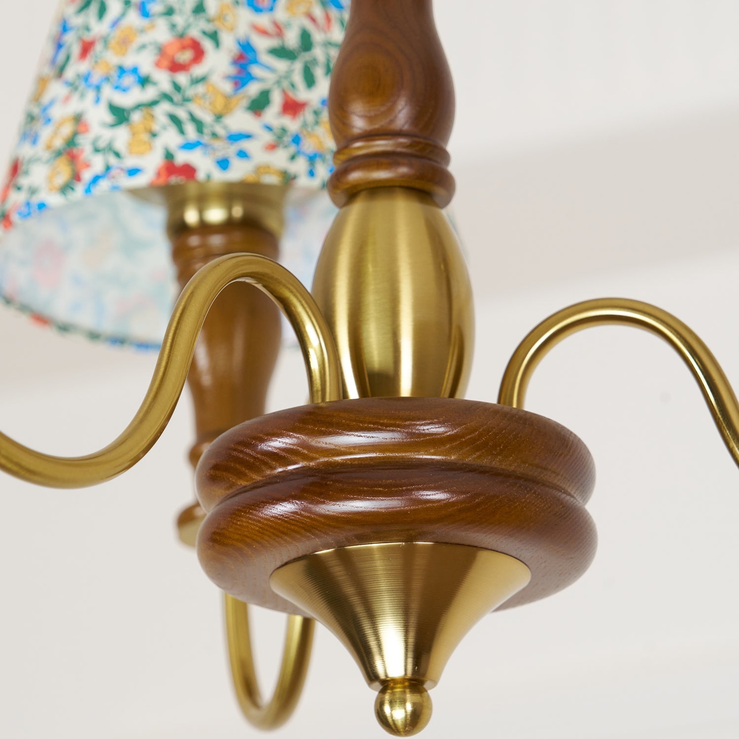Lampadario floreale Vinavi