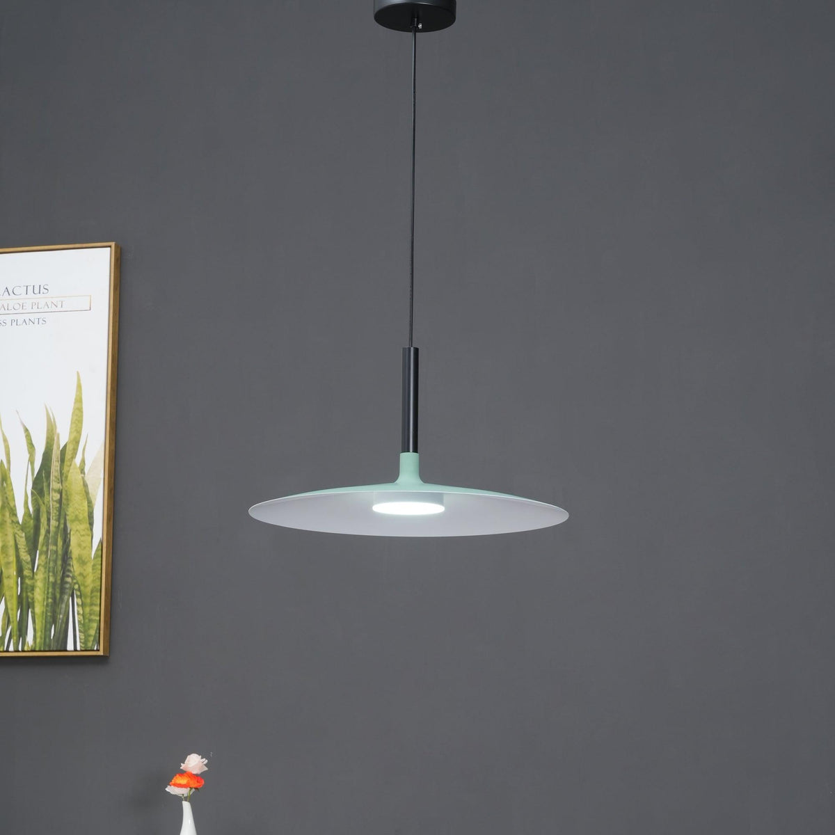 Larkin White Saucer Pendant Light – detail 18