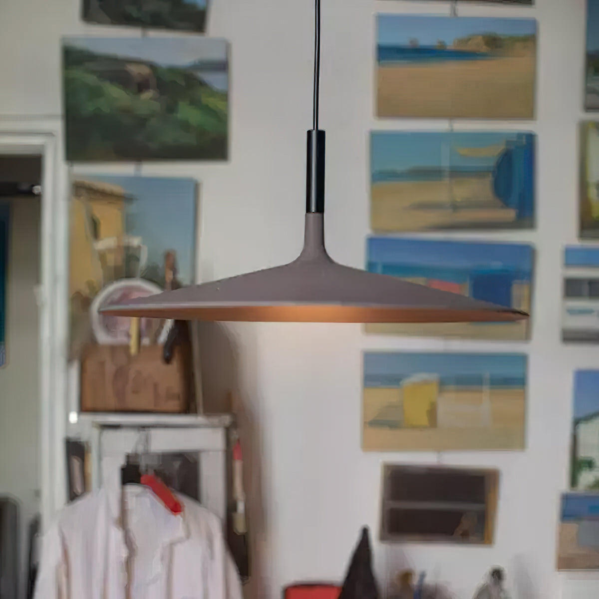 Lampada a sospensione conica Raetto