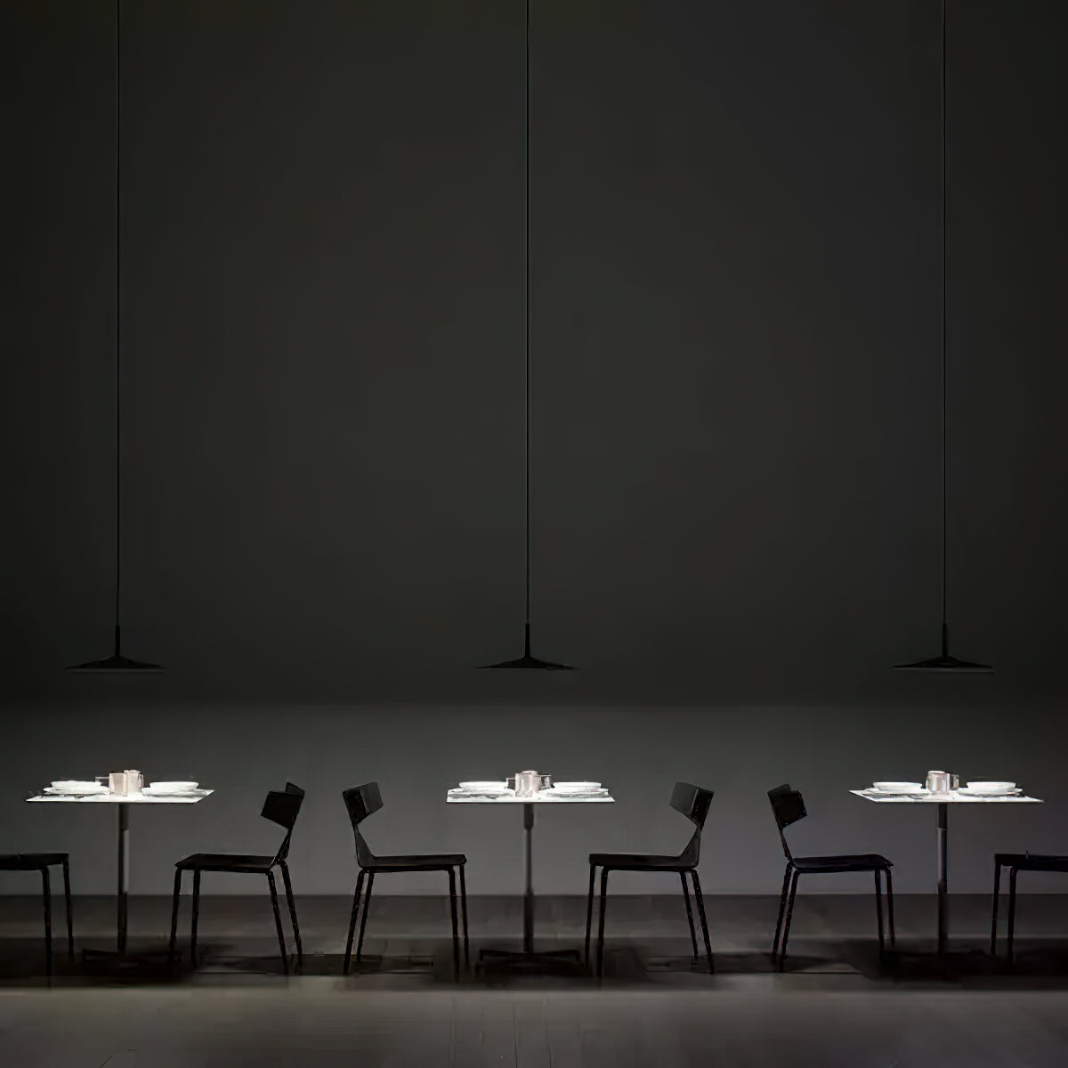 Lampada a sospensione conica Raetto