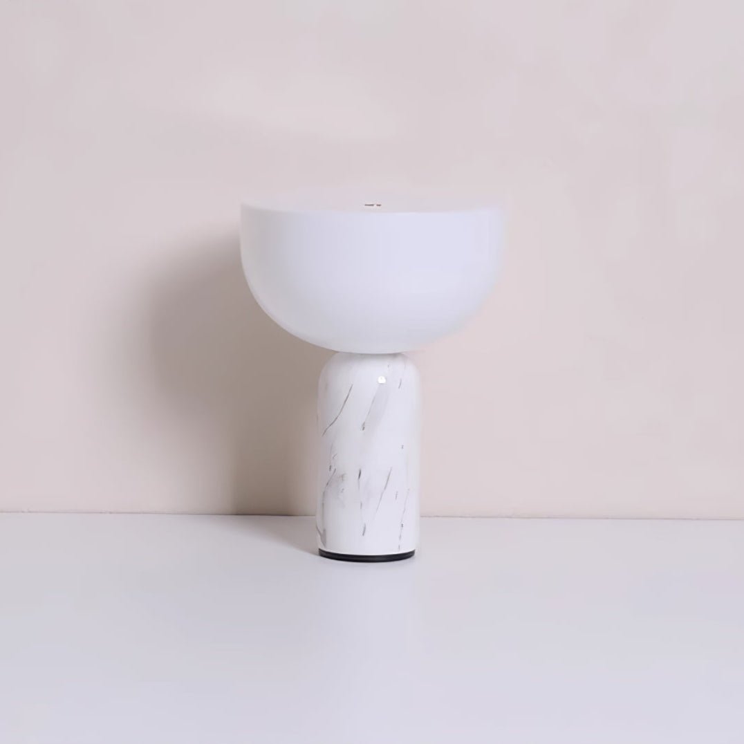 Lampada da tavolo in marmo Kelso