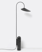 Lampada da terra minimalista Ilaleme