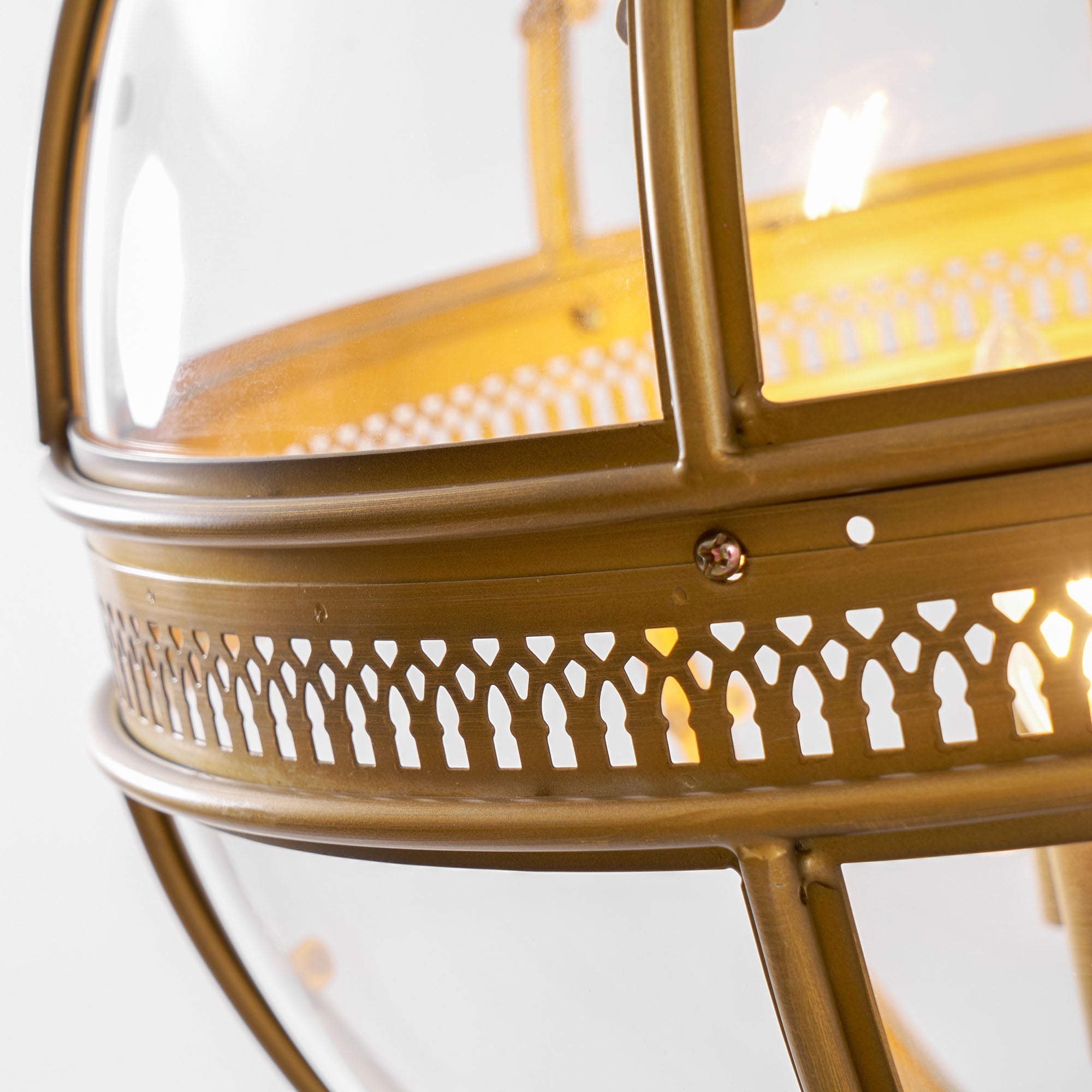 Lampada a sospensione classica Liornora