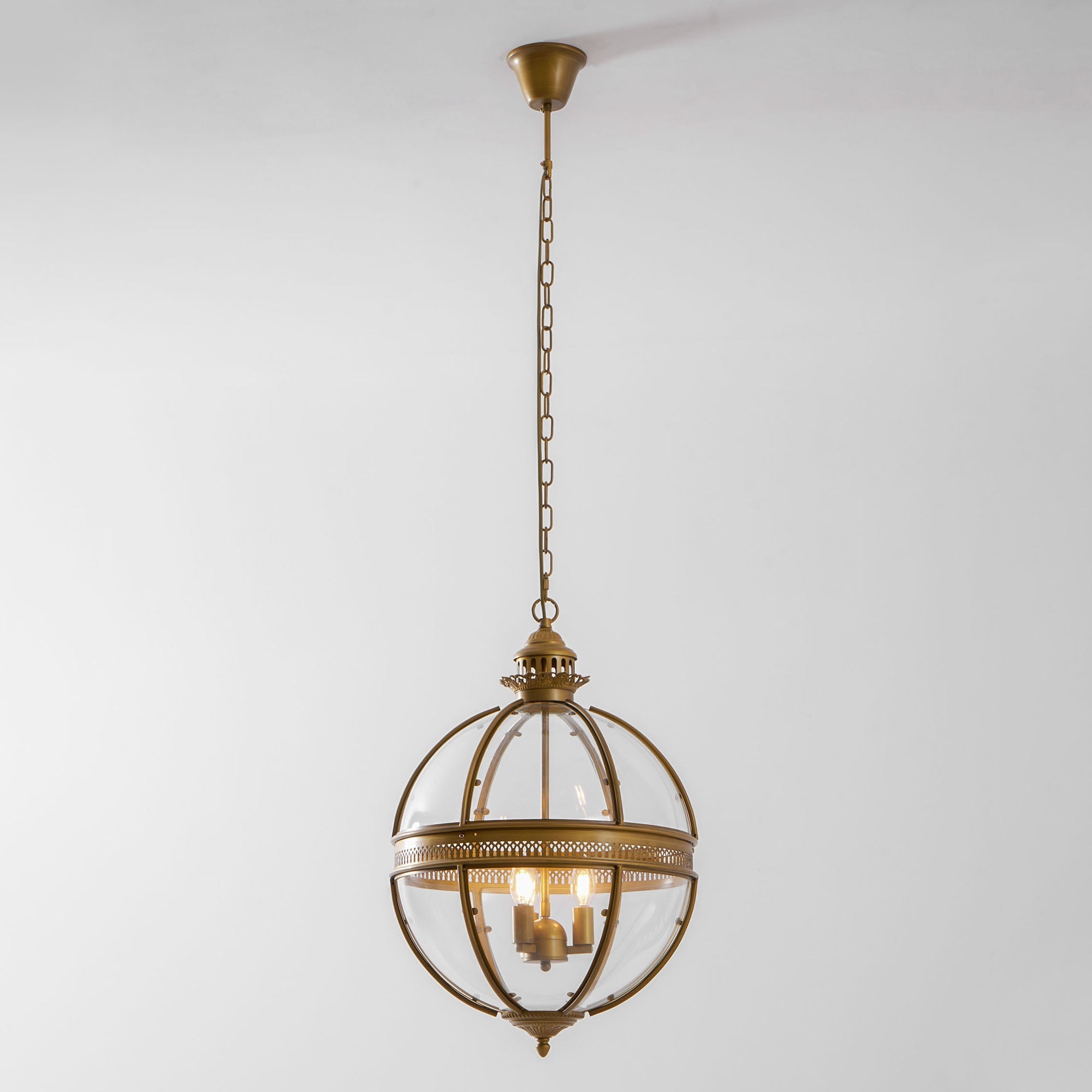 Lampada a sospensione classica Liornora