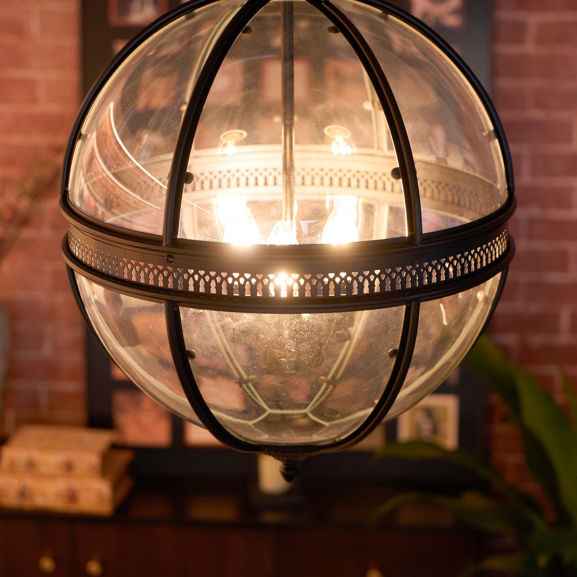 Lampada a sospensione classica Liornora