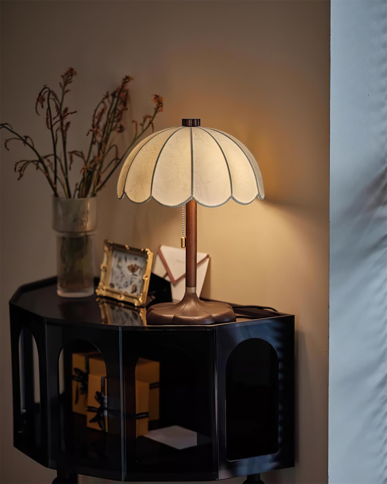 Lampada da tavolo vintage Fermira
