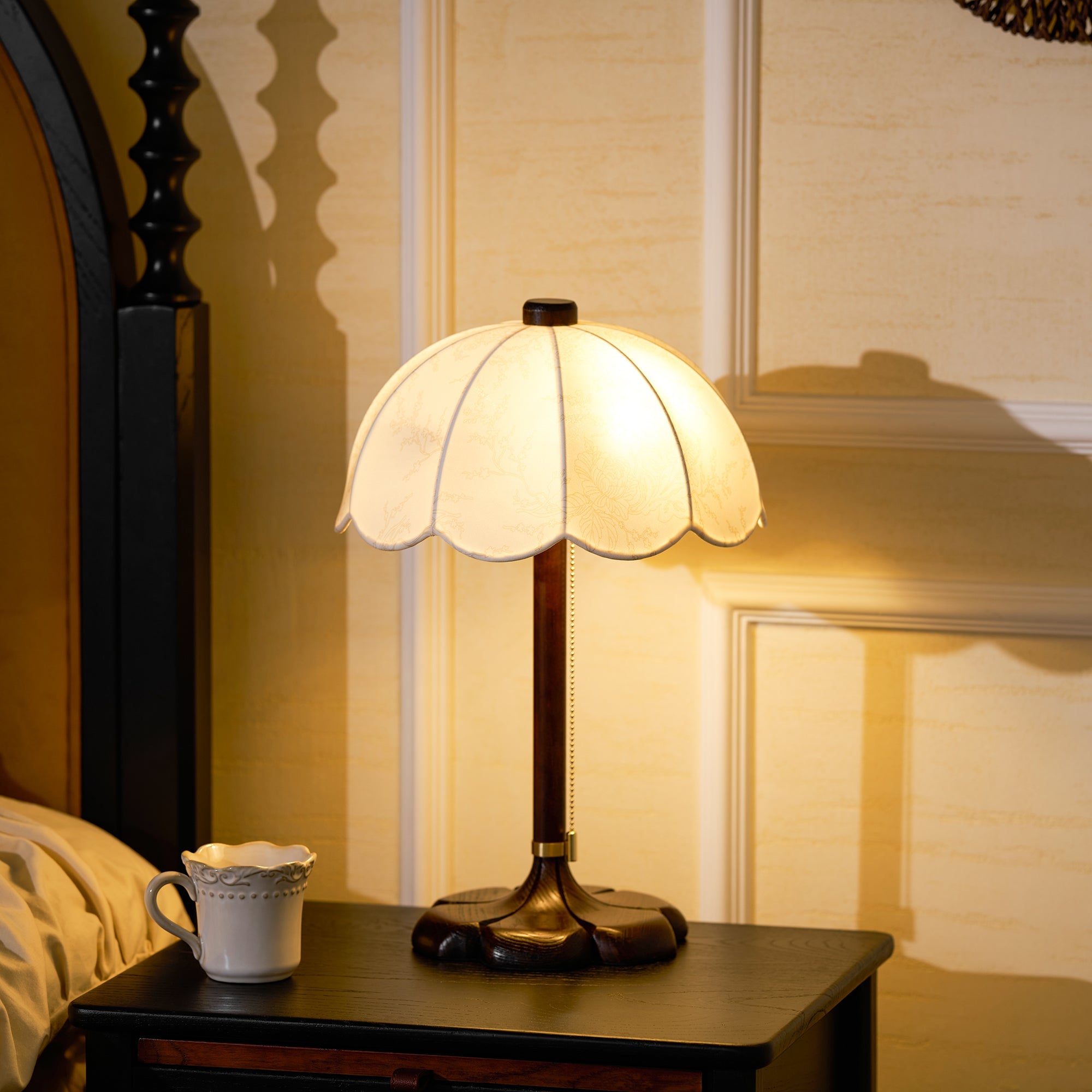 Lampada da tavolo vintage Fermira