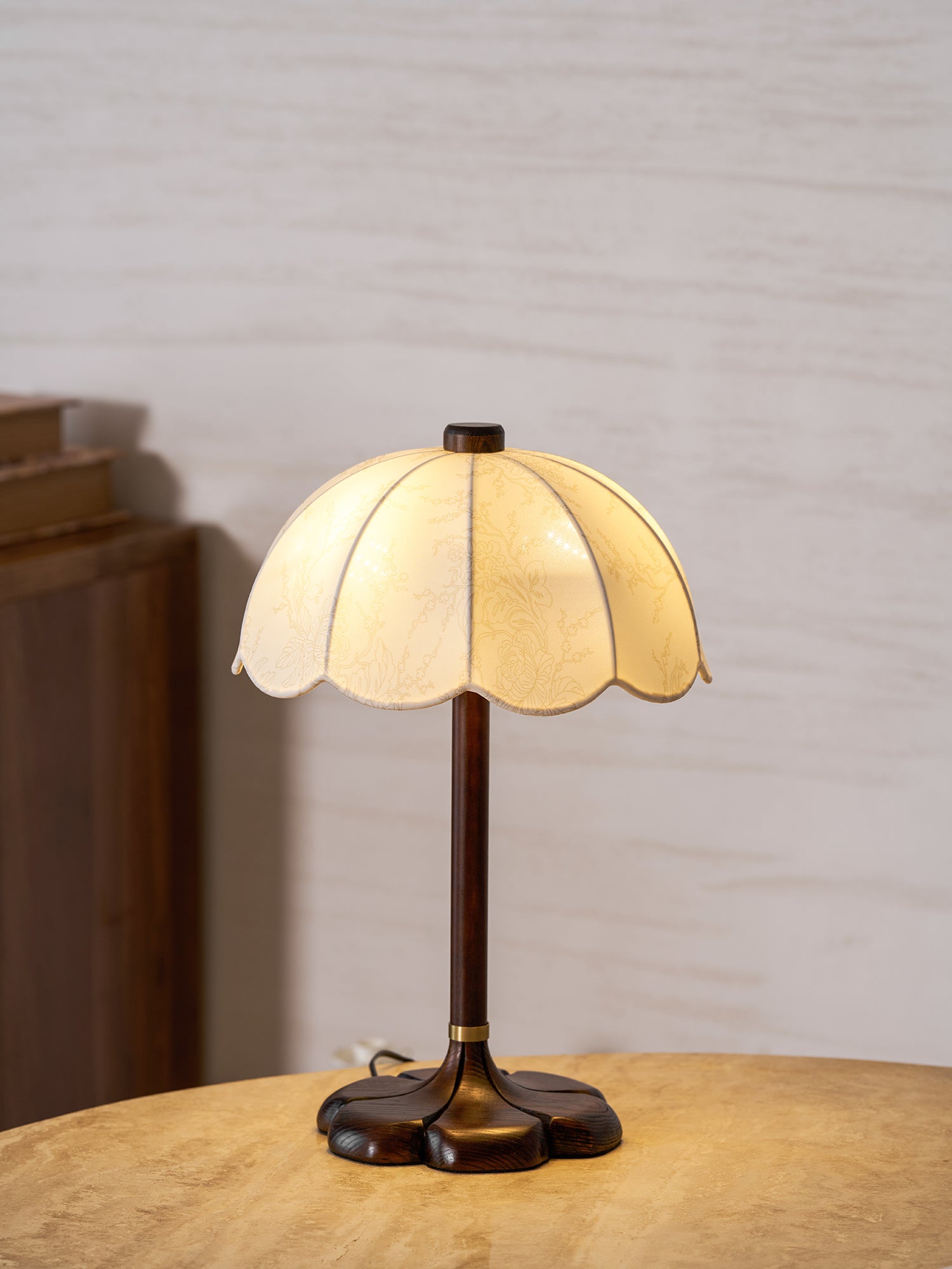 Lampada da tavolo vintage Fermira