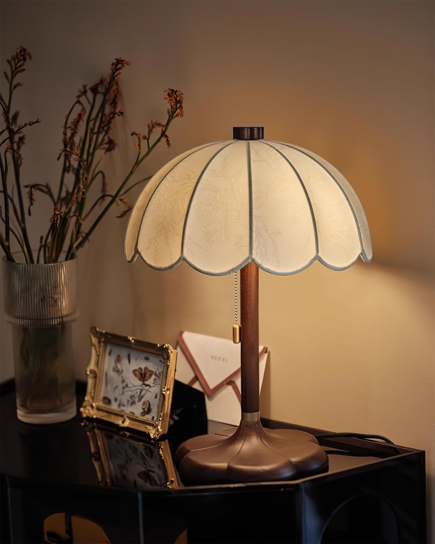 Lampada da tavolo vintage Fermira