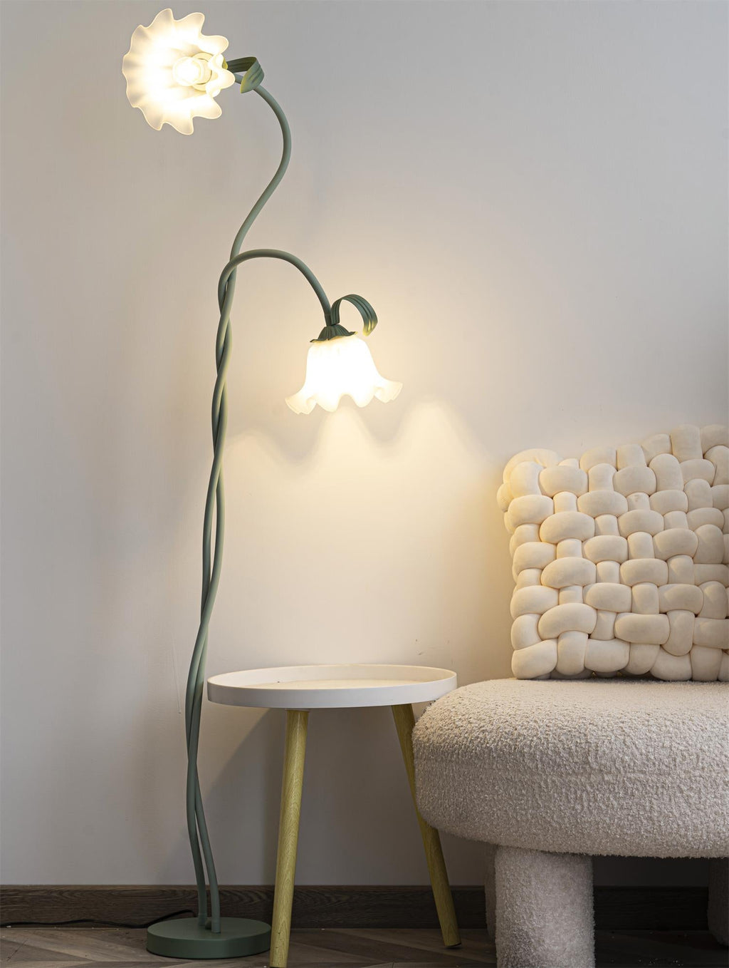 Lampada da terra floreale Roina