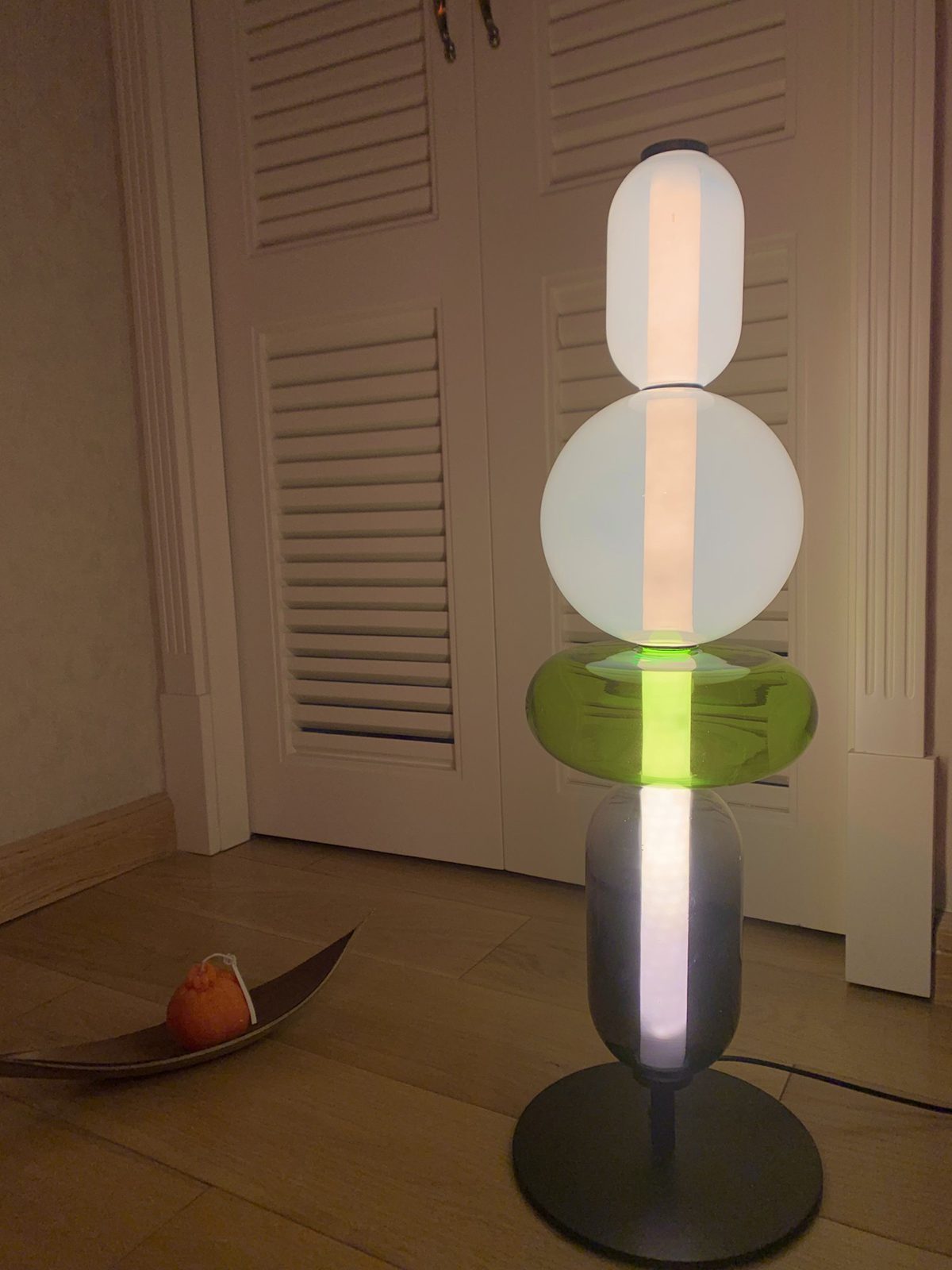 Lampada da tavolo Raisaena