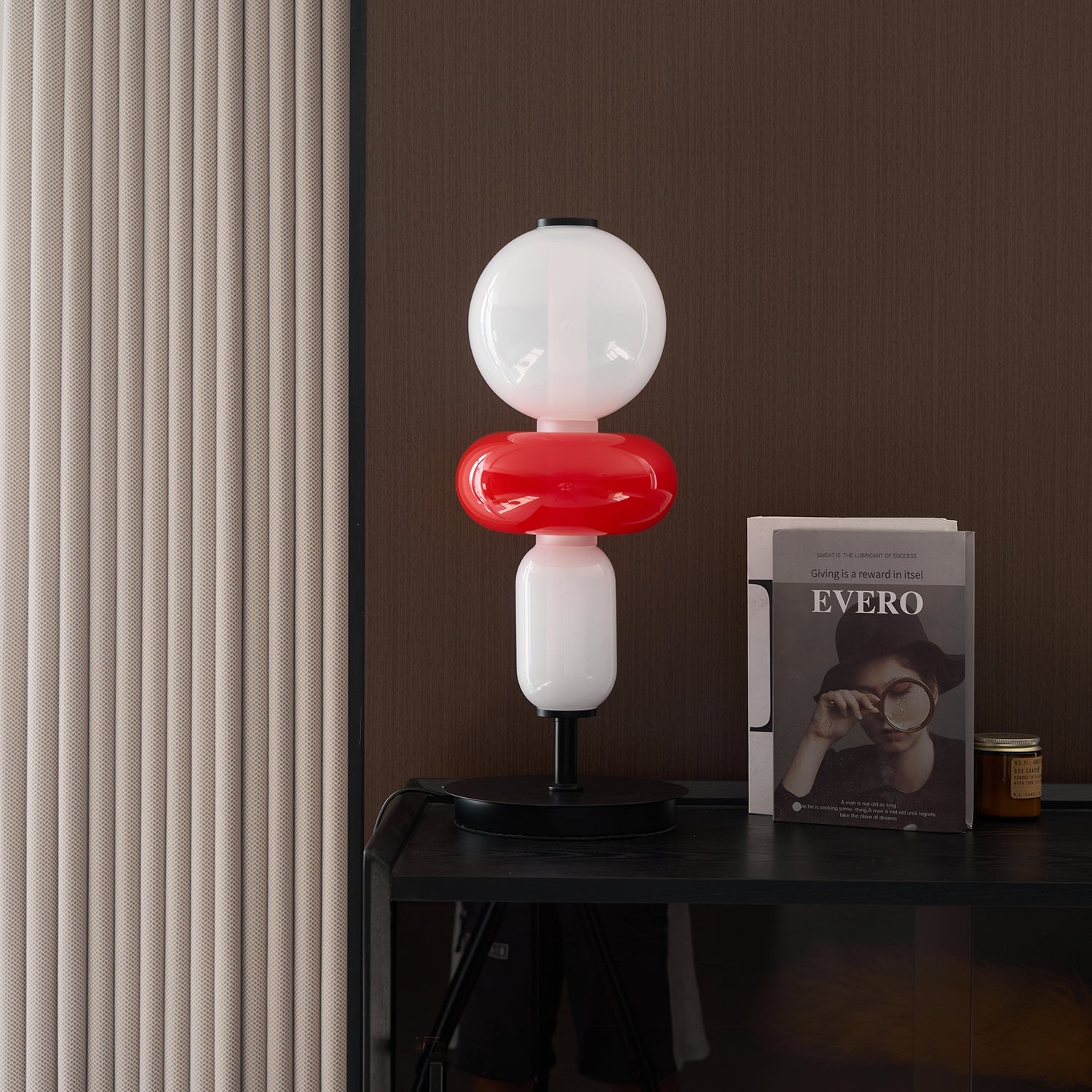 Lampada da tavolo Raisaena