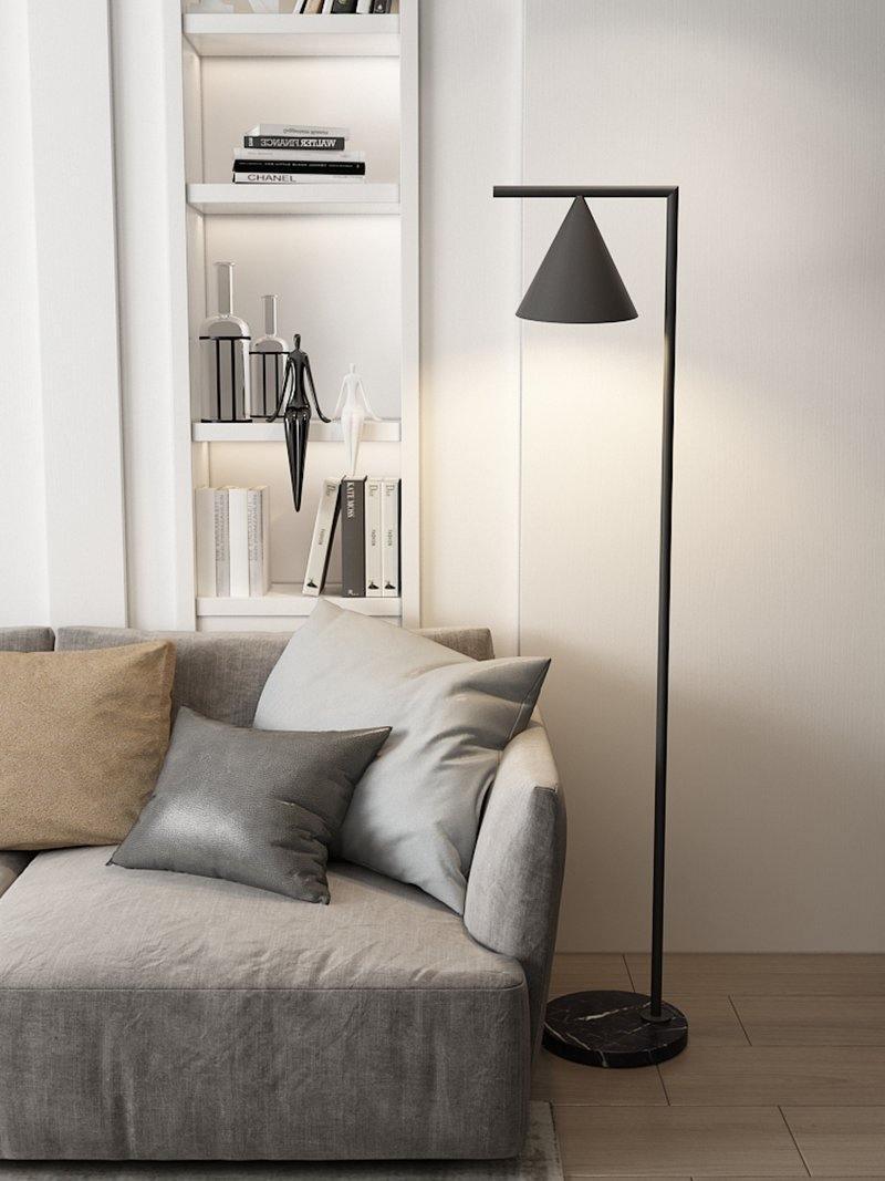 Lampada da terra conica Ariasa