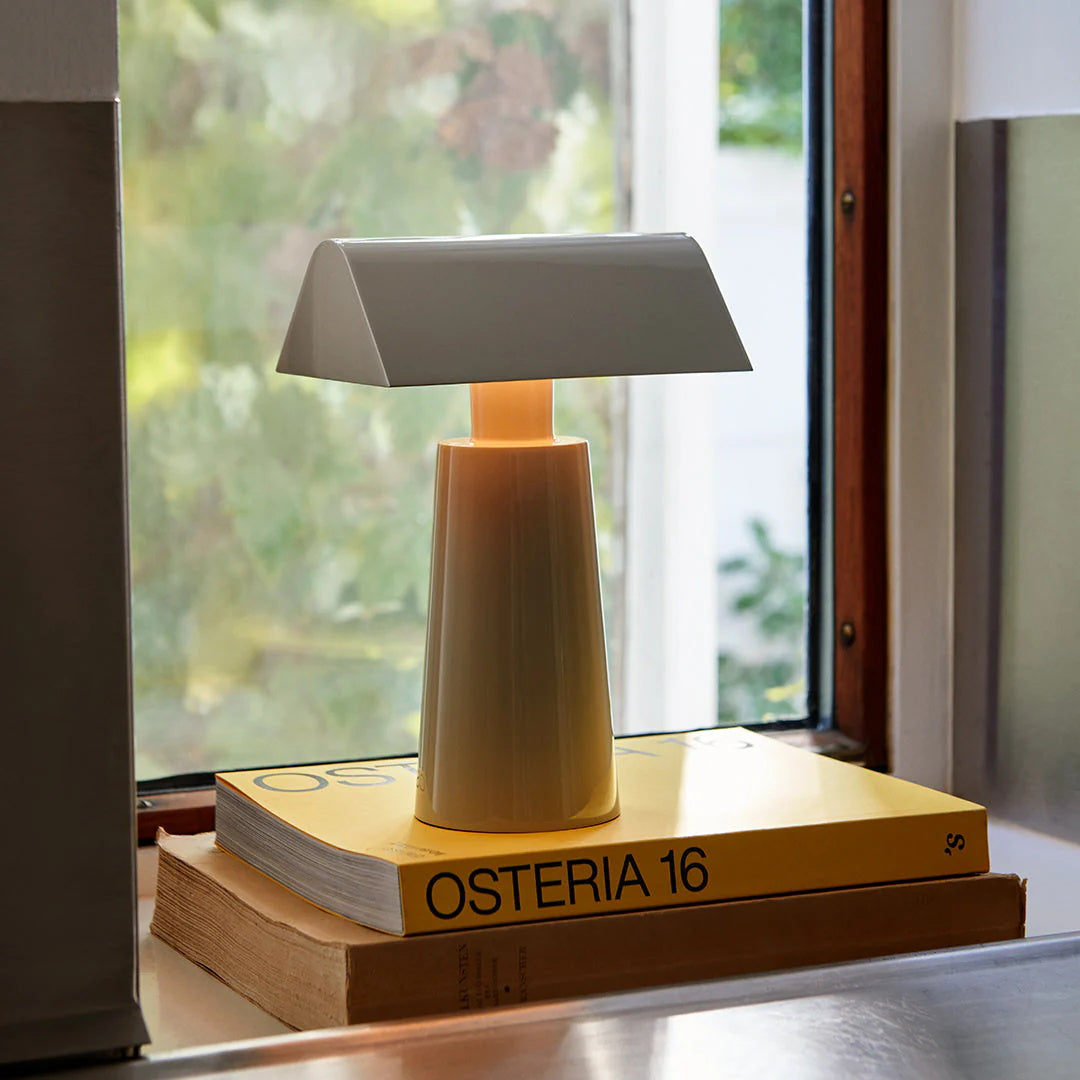 Lampada da tavolo da esterno Calamieno