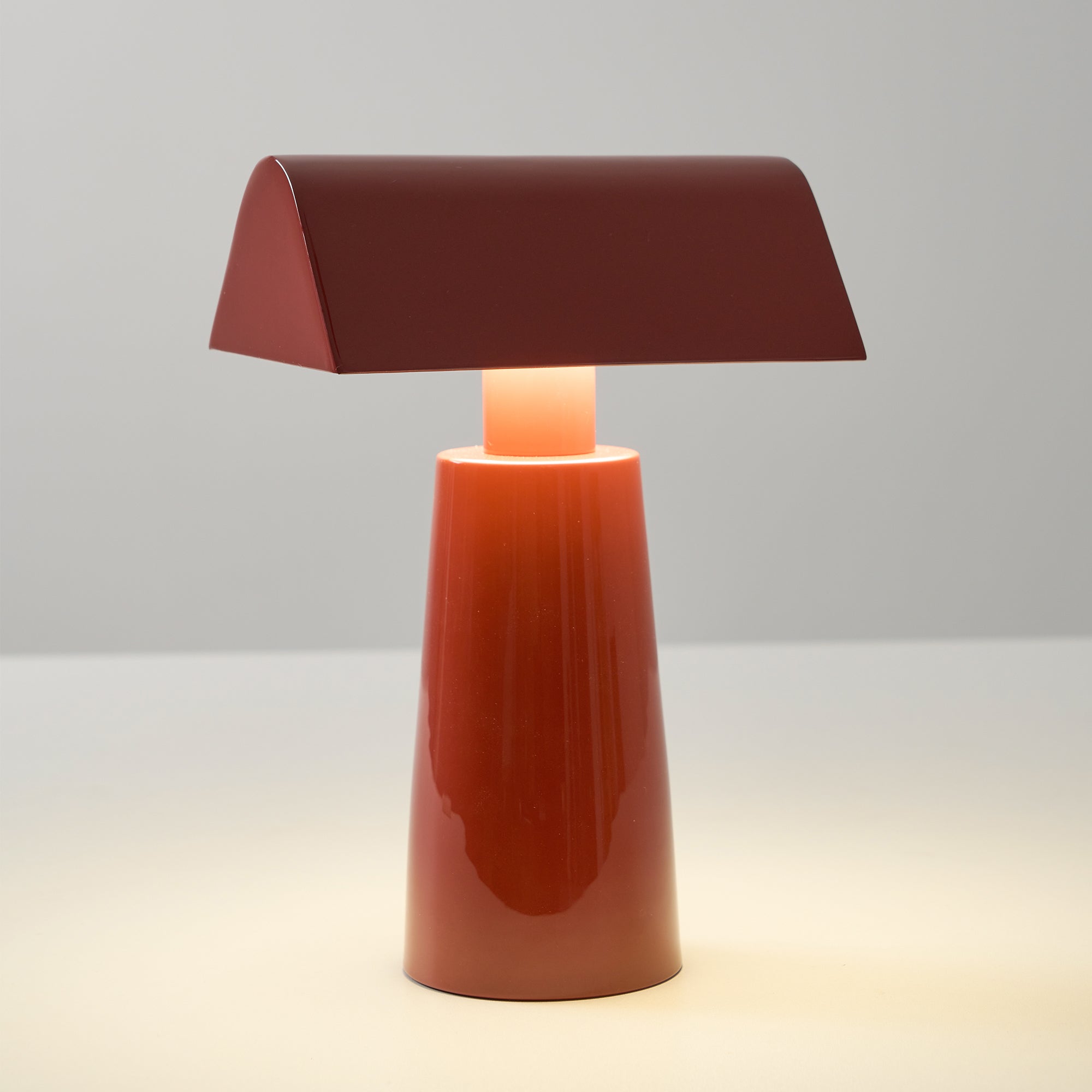 Lampada da tavolo da esterno Calamieno