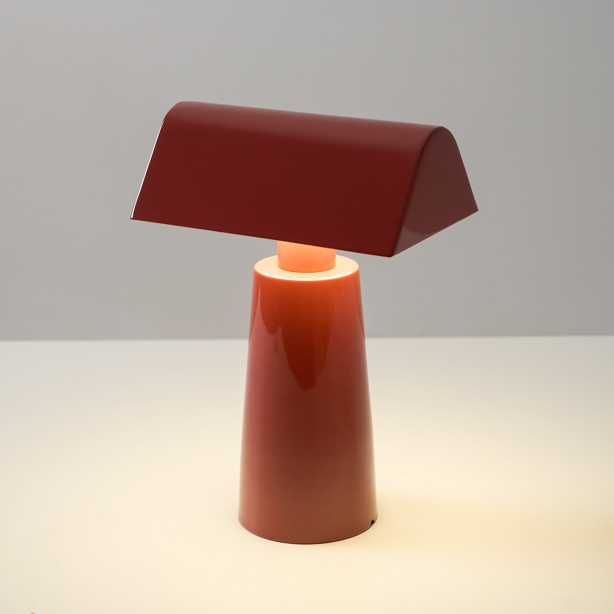 Lampada da tavolo da esterno Calamieno