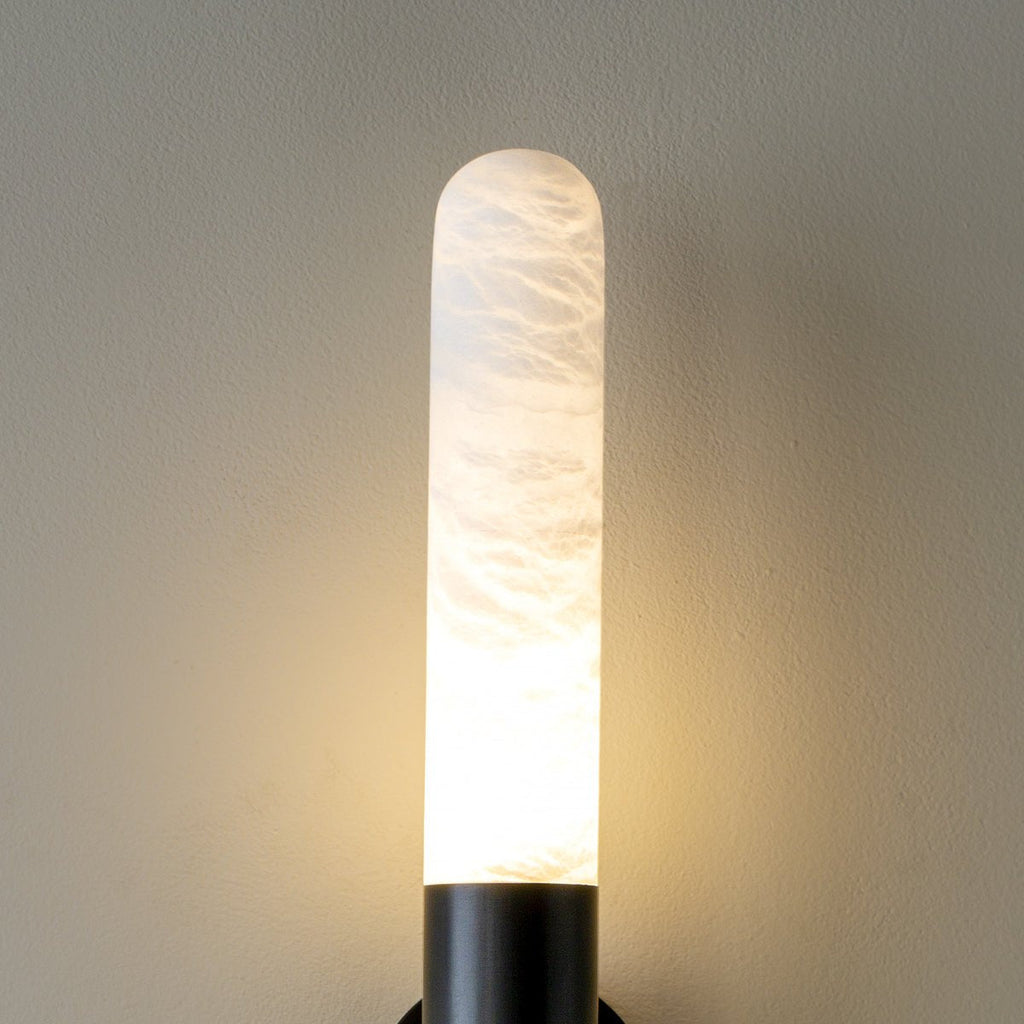 Lampada da parete in alabastro Cerrno