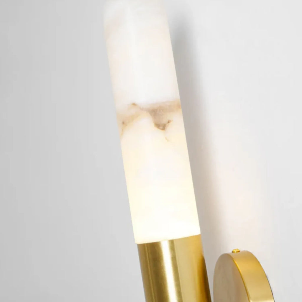 Lampada da parete in alabastro Cerrno