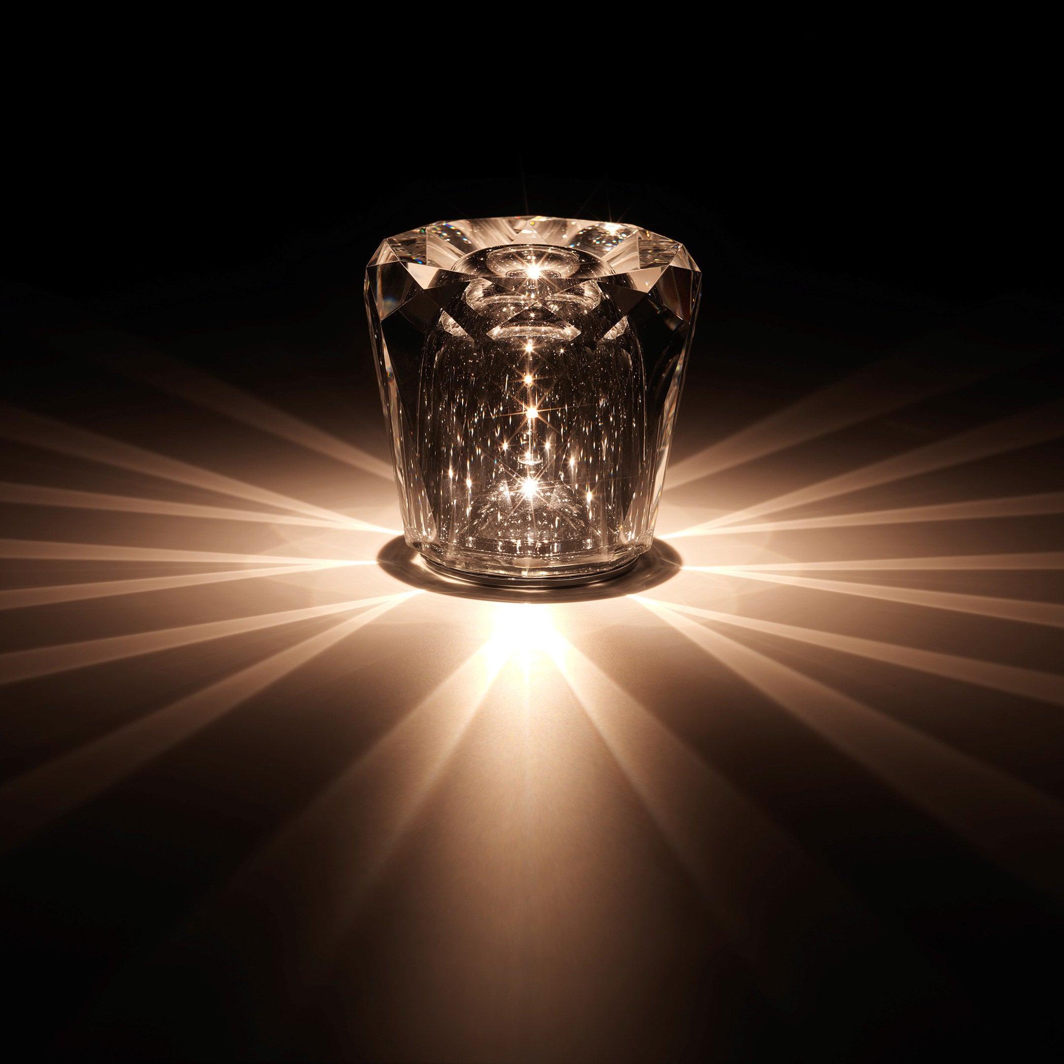 Lampada da tavolo Nalina