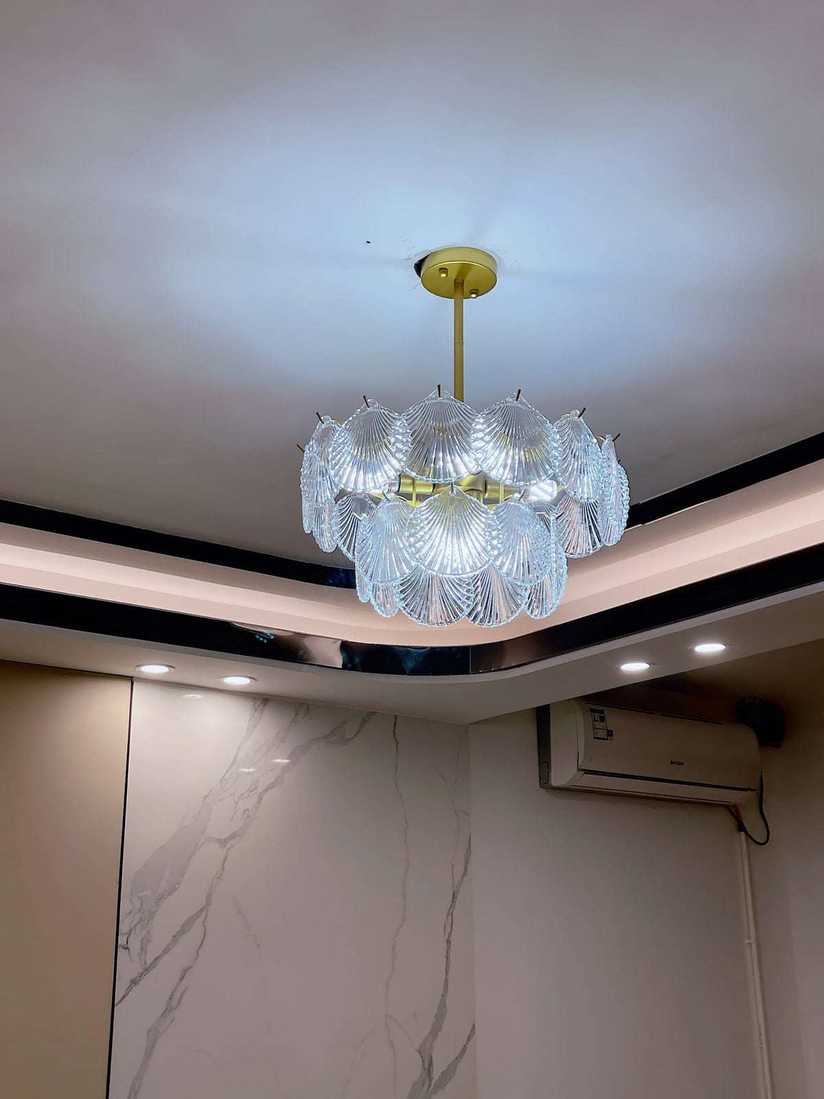 Dekorfine Shell Glass Chandelier — Detail View 55