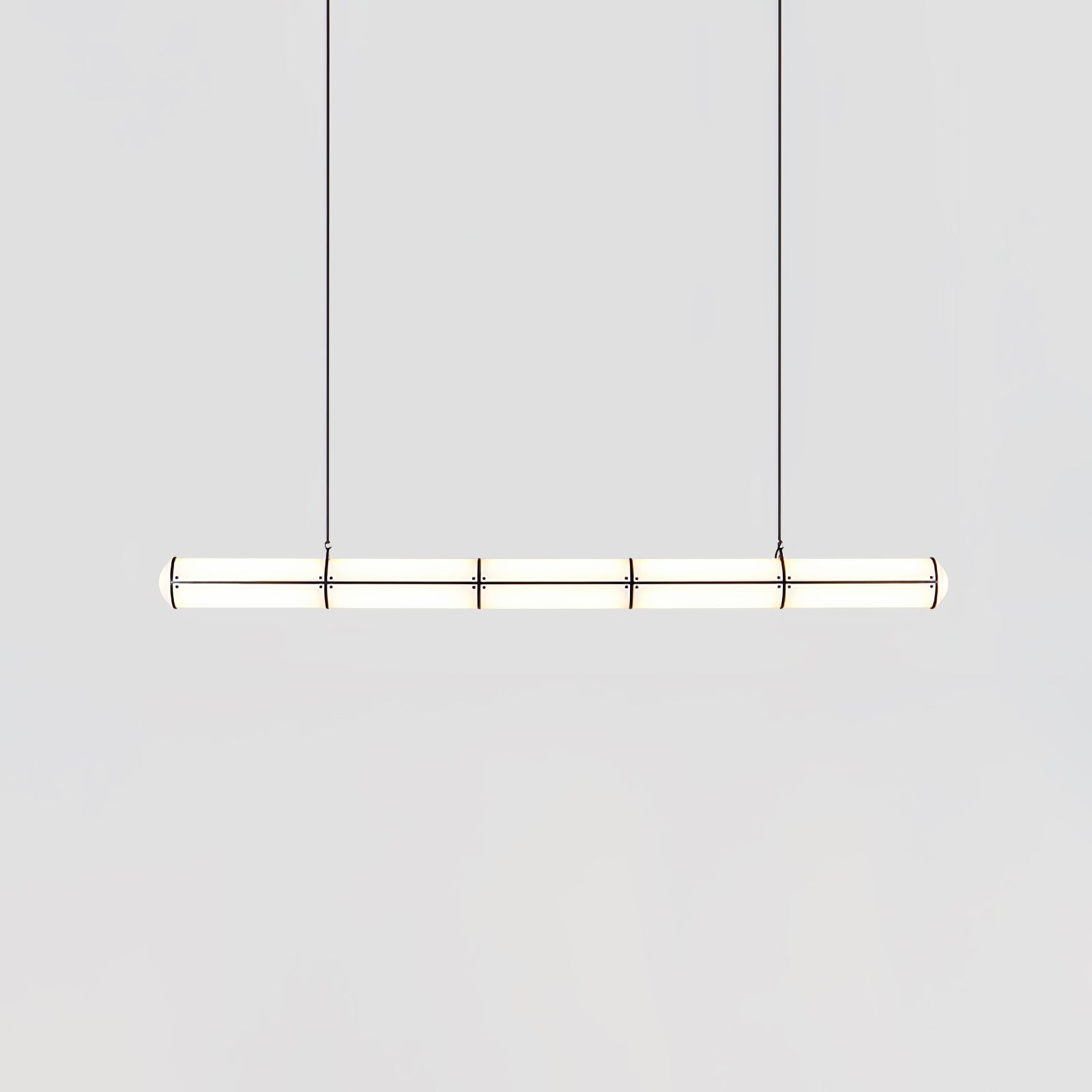 Lampada a sospensione lineare Aronale
