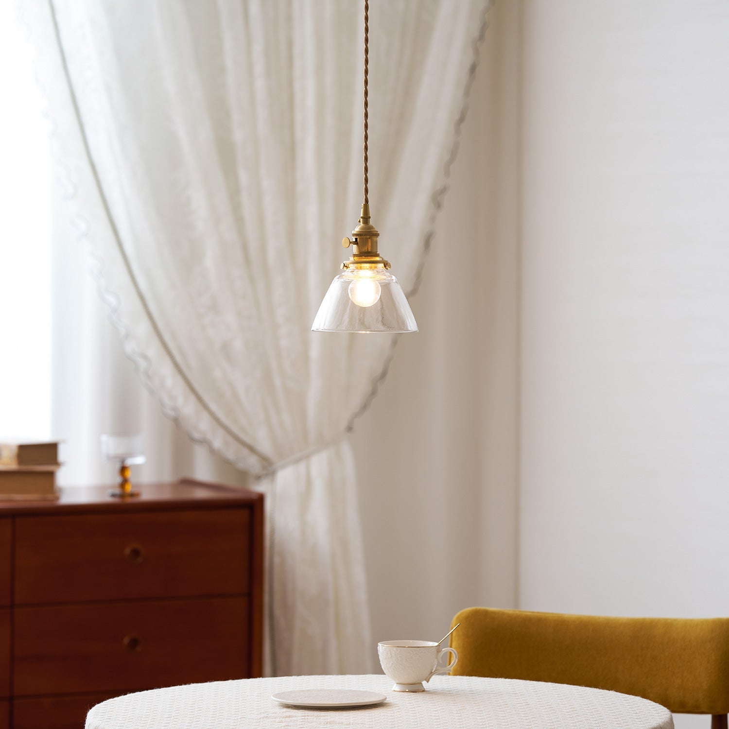Lampada a sospensione Dolino
