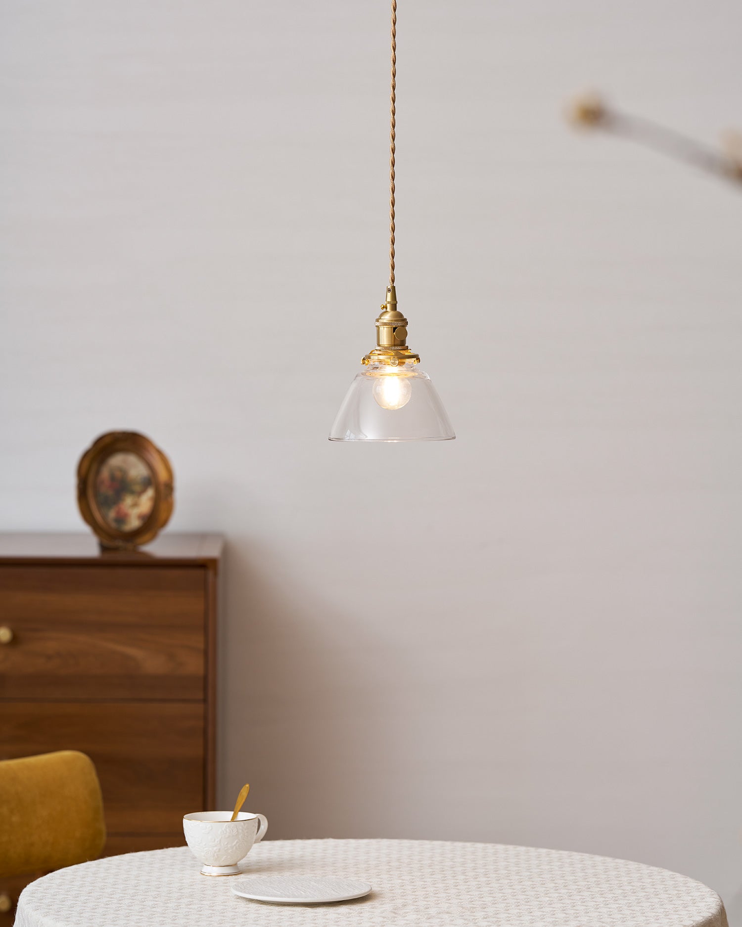 Lampada a sospensione Dolino