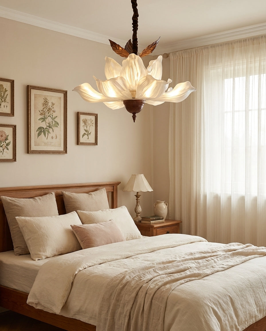 Magnolia Bloom Chandelier – detail 4