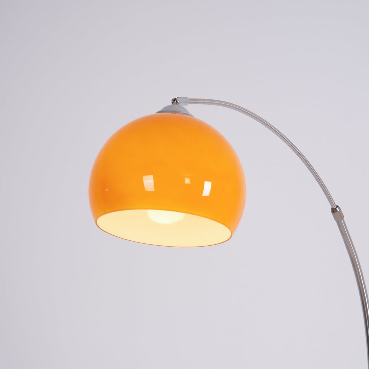 Lampada da terra curva Rovelave