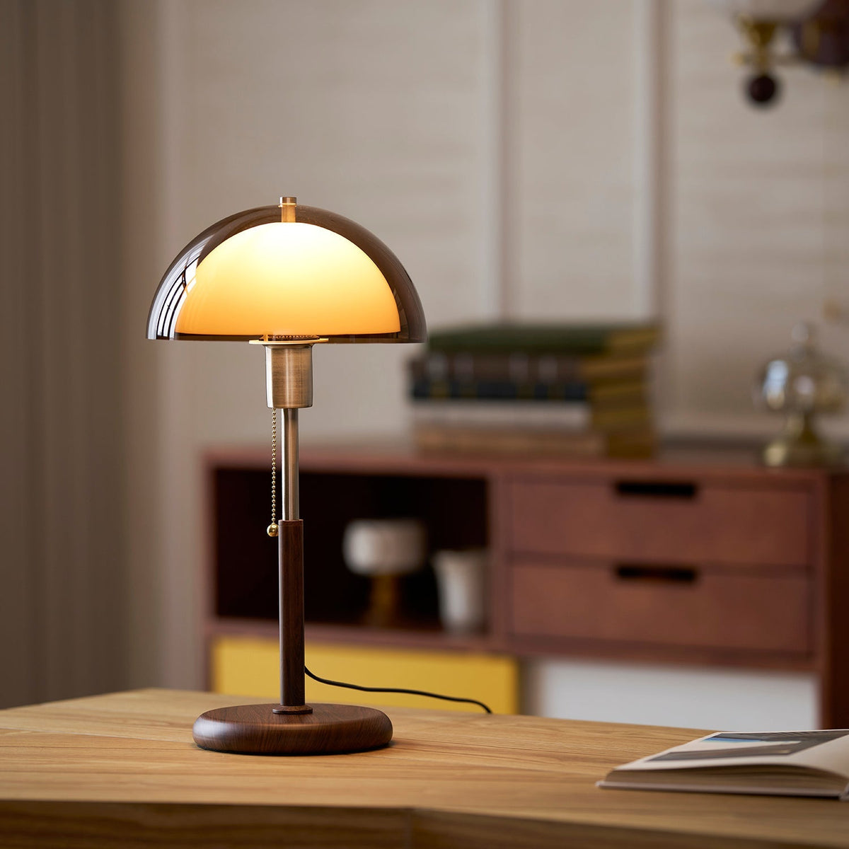 Lampada da tavolo rétro Ilira