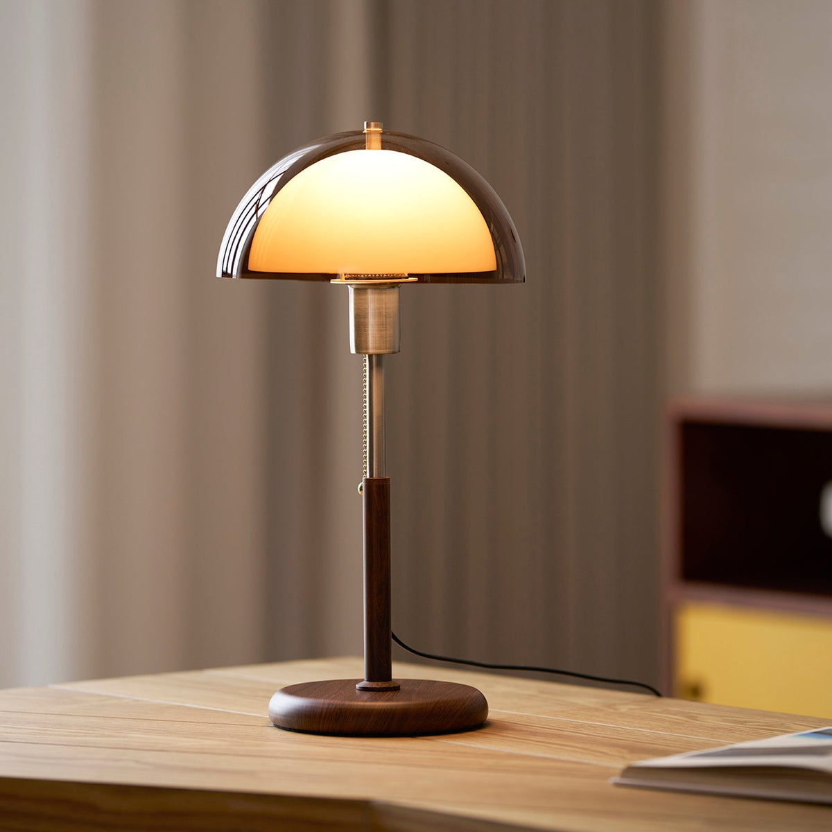 Lampada da tavolo rétro Ilira