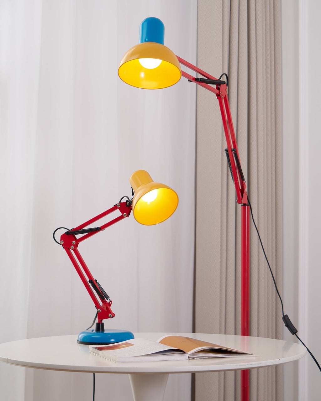 Lampada da terra Nerluna