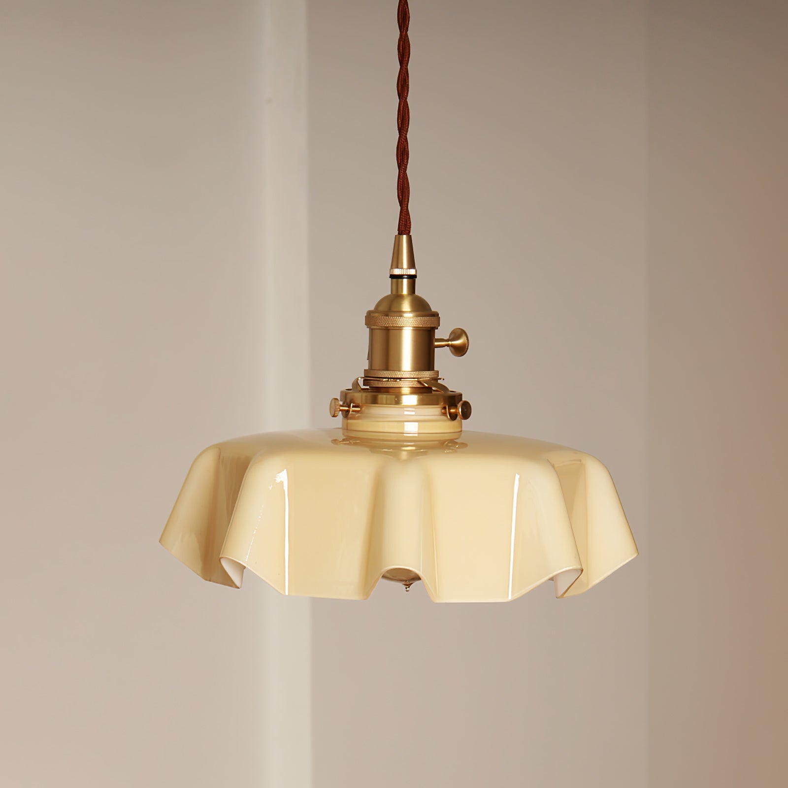 Lampada a sospensione vintage Ameliro