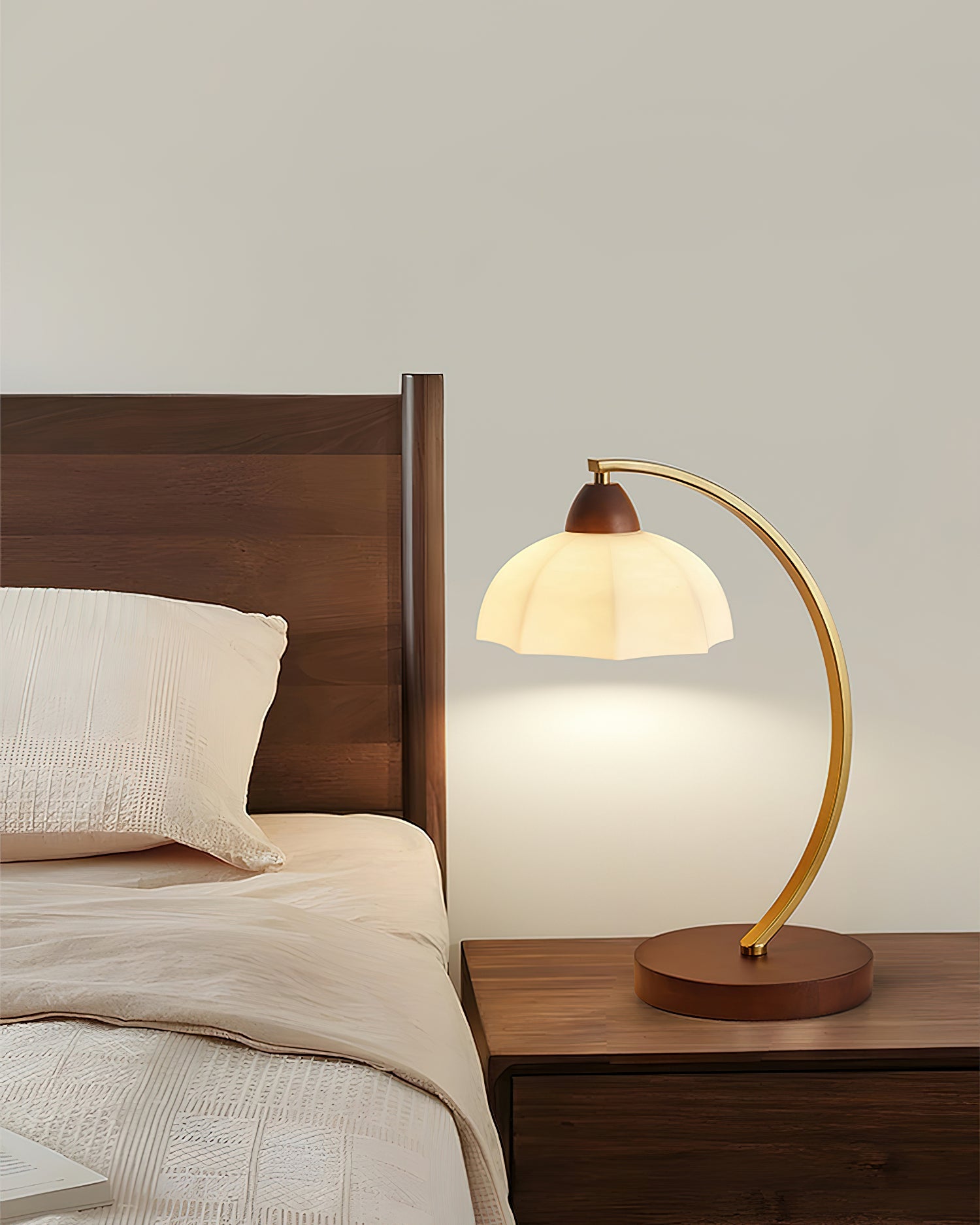 Lampada da tavolo vintage Salevera