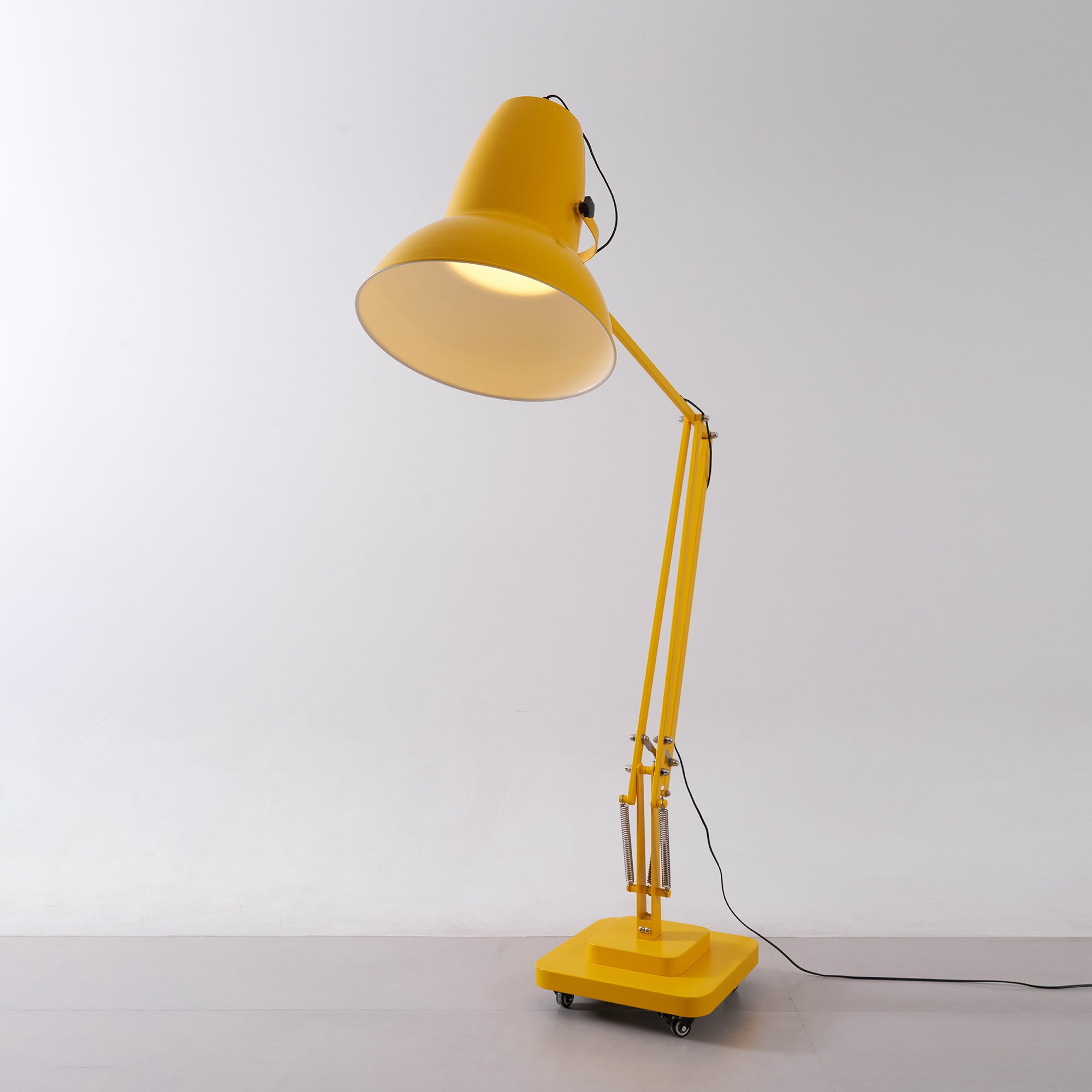 Lampada da terra articolata Moleno