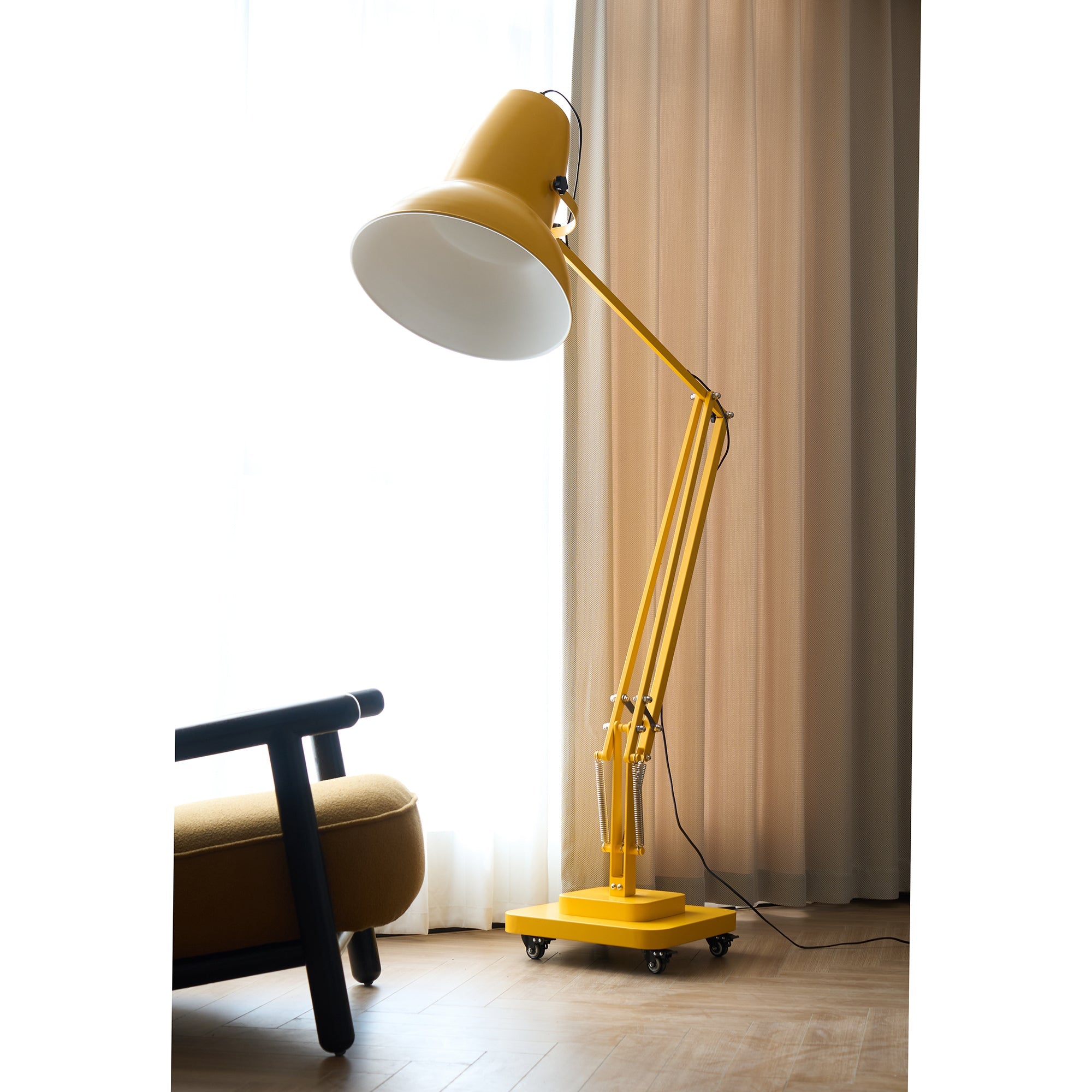Lampada da terra articolata Moleno