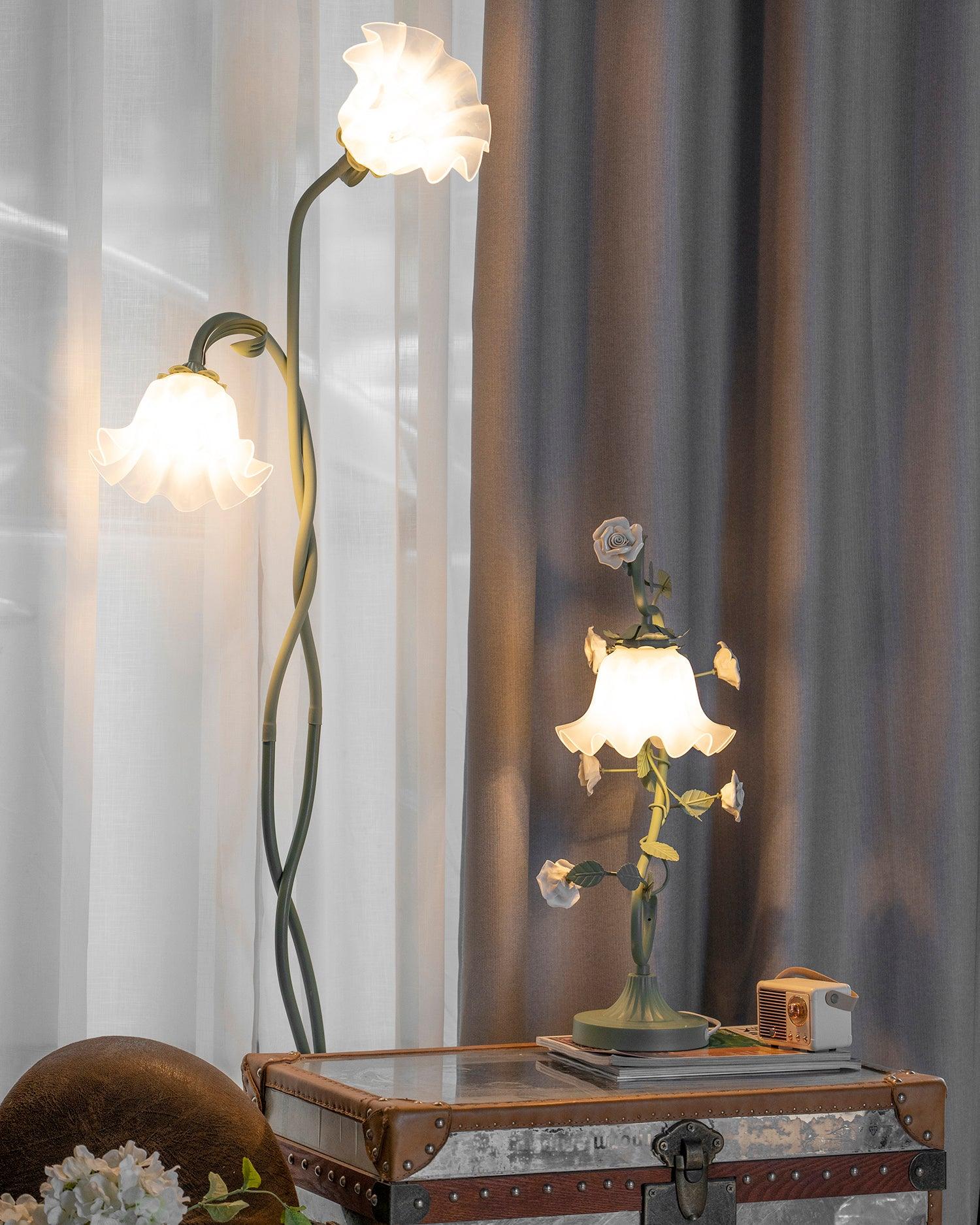 Lampada da terra floreale Roina