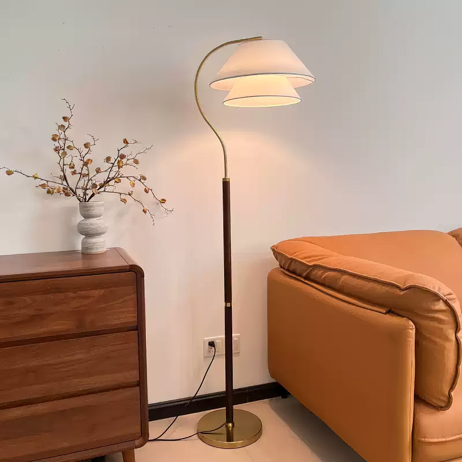 Lampada da terra Raldorana