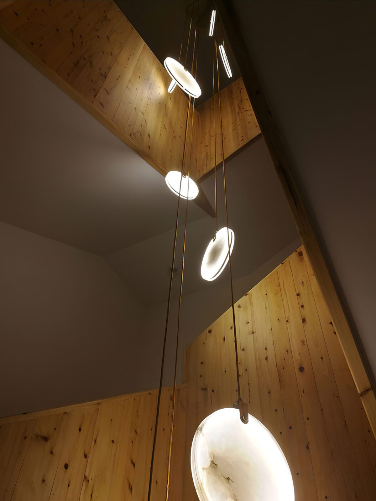 Lampada a sospensione geometrica Falio