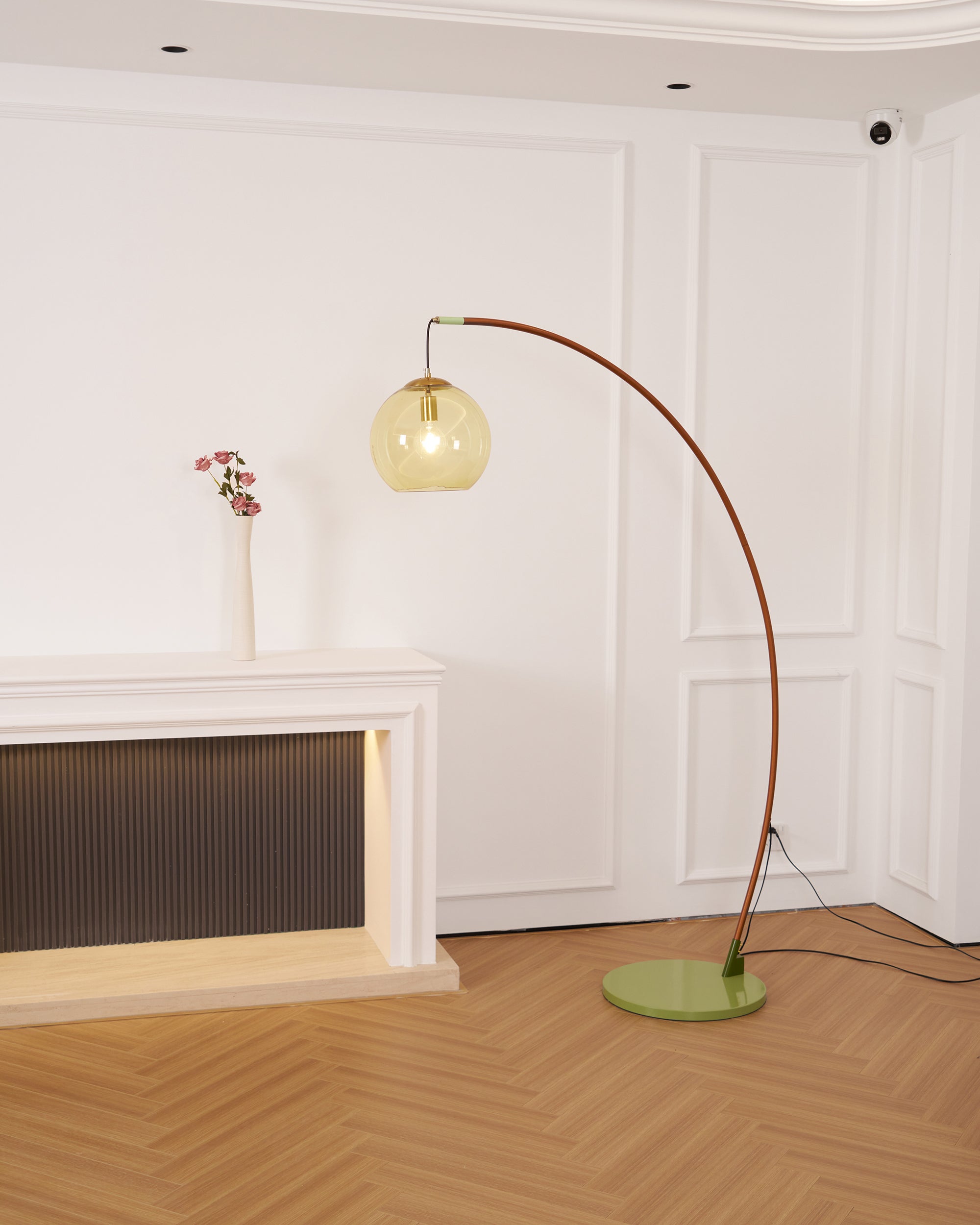 Lampada da terra ad arco Lorienca