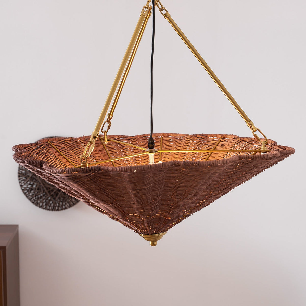 Lampadario scultoreo Silella
