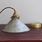 Lampada a sospensione conica Perinena